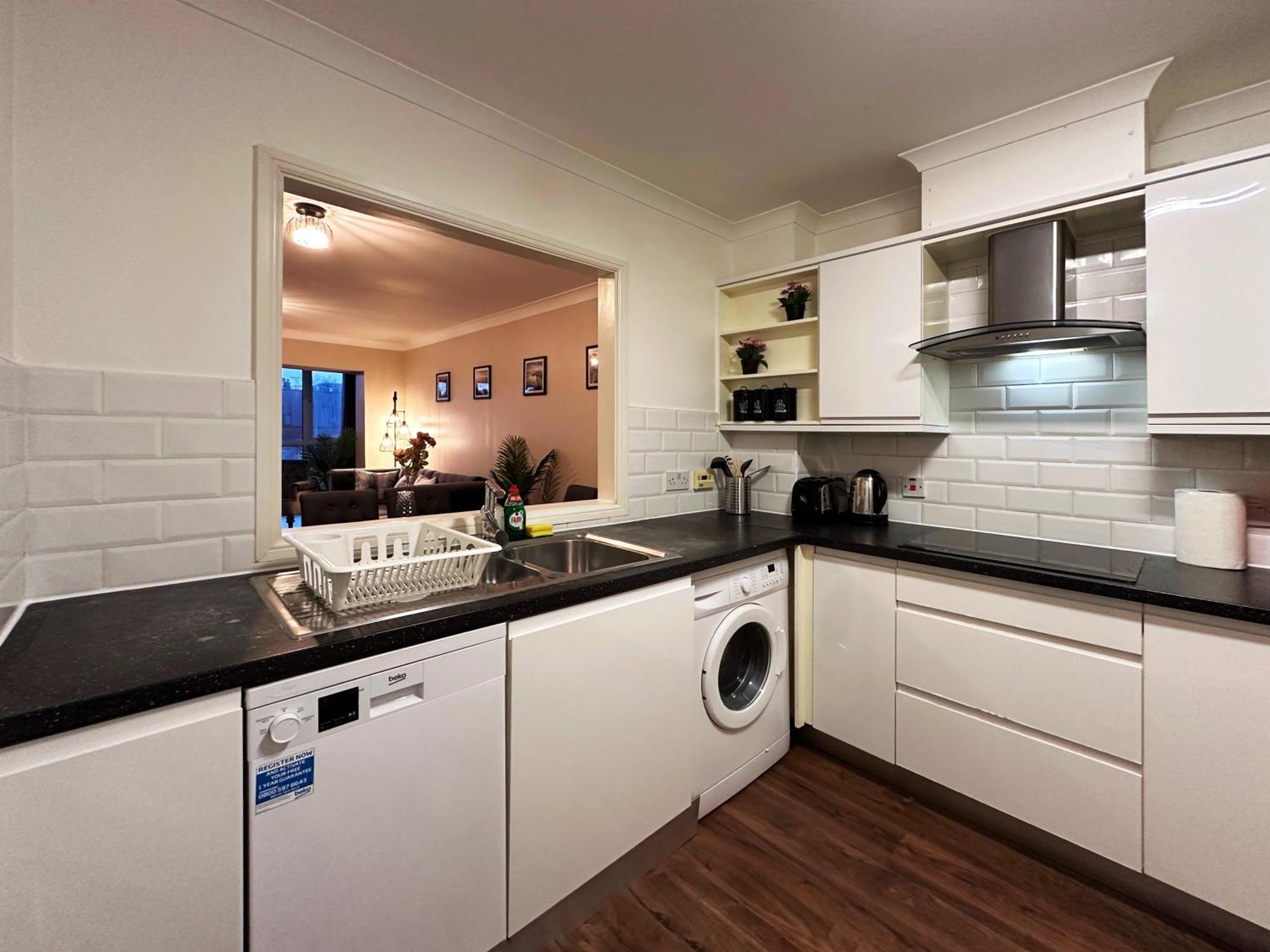 Mia Place In Tower Hill, 2 Double Beds, Max 4 People, Free Parking Available Upon Request, Great Location London