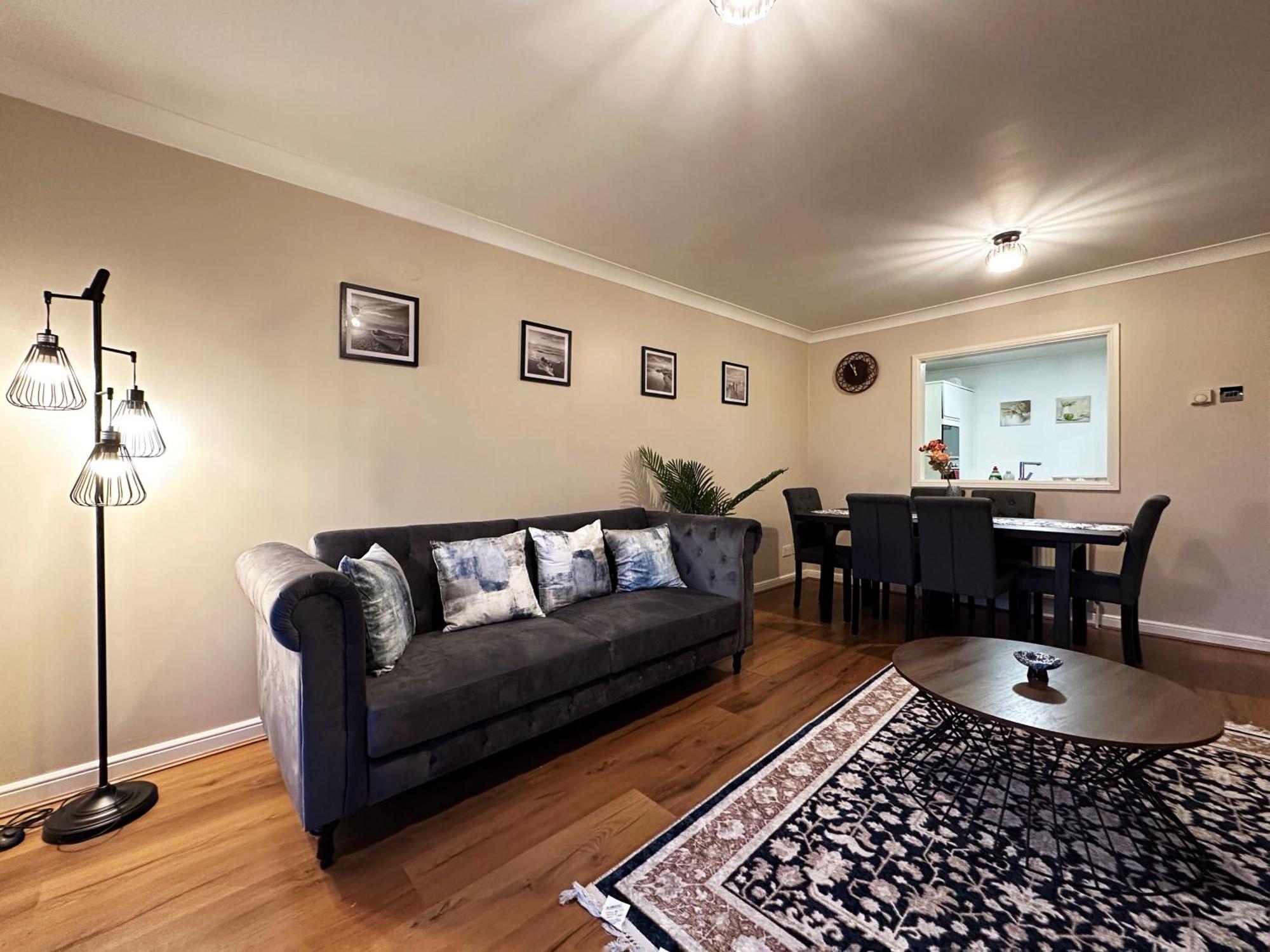 Mia Place In Tower Hill, 2 Double Beds, Max 4 People, Free Parking Available Upon Request, Great Location London