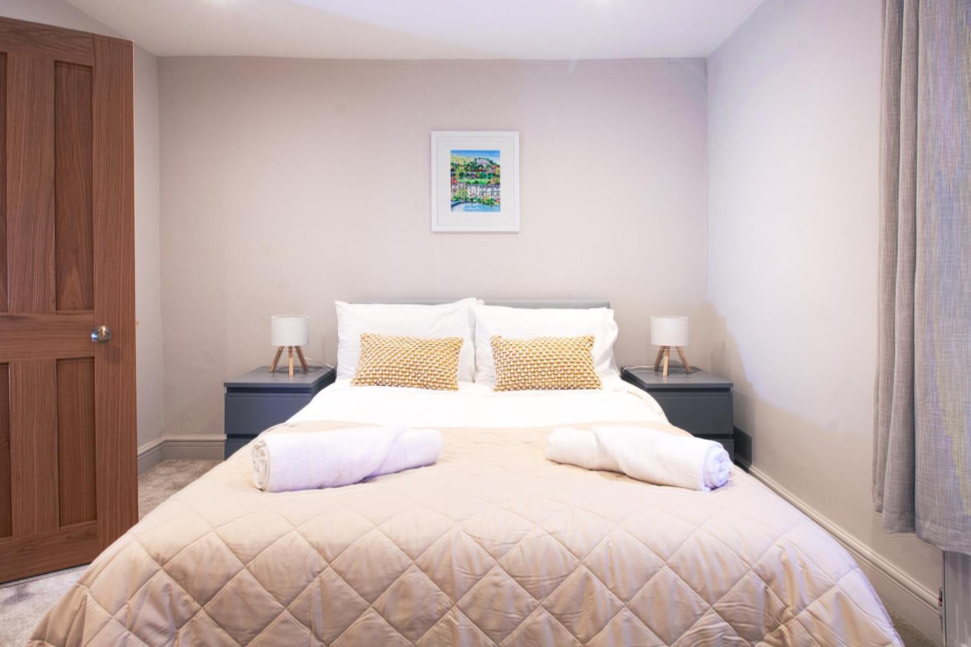 Appartement Lovely And Newly Refurbished 2bd Maze Hill Londen