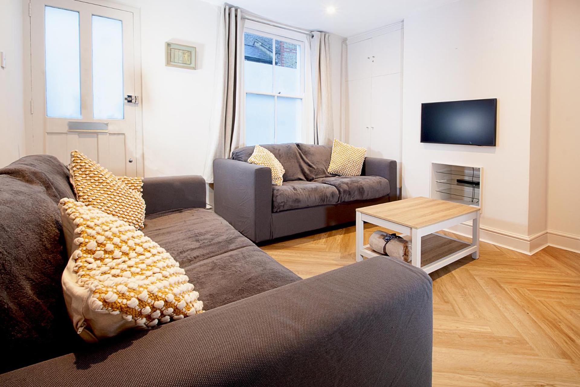 Apartment Lovely And Newly Refurbished 2bd Maze Hill *