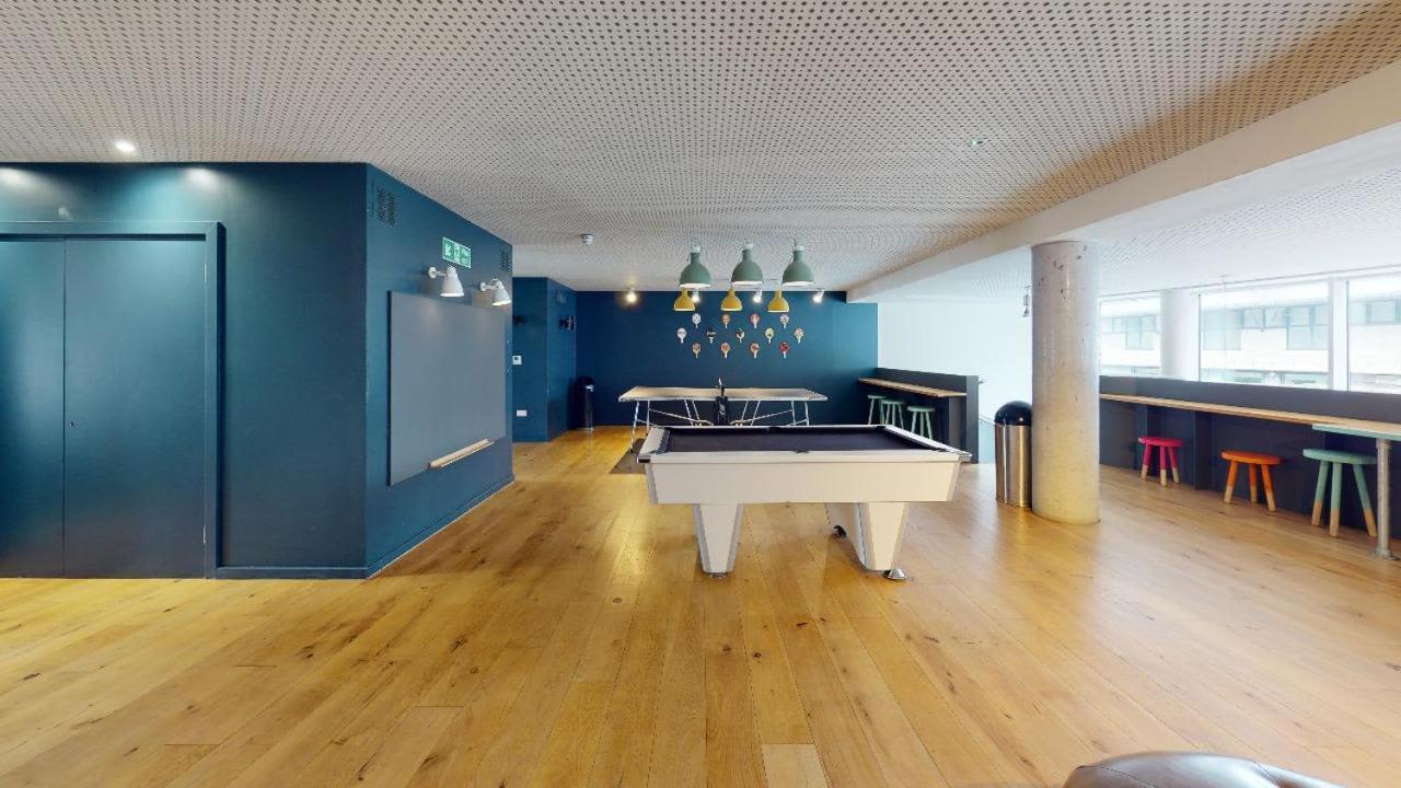 For Student Only Cosy In East Court At Appartement