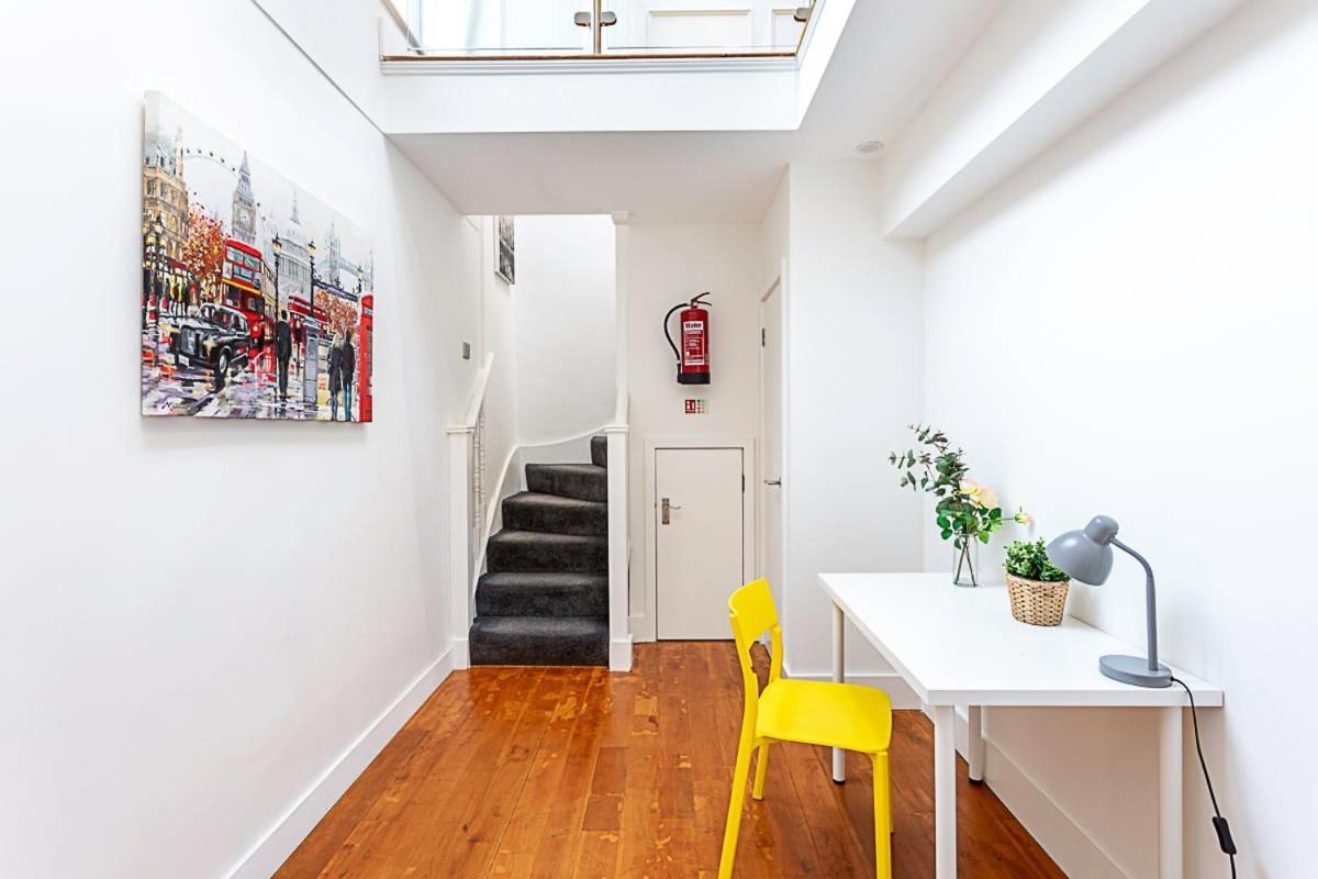 St Johns Hill Penthouse * London