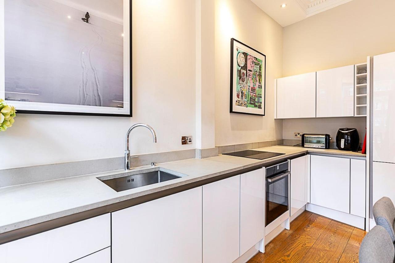 Elegant South Kensington Retreat *