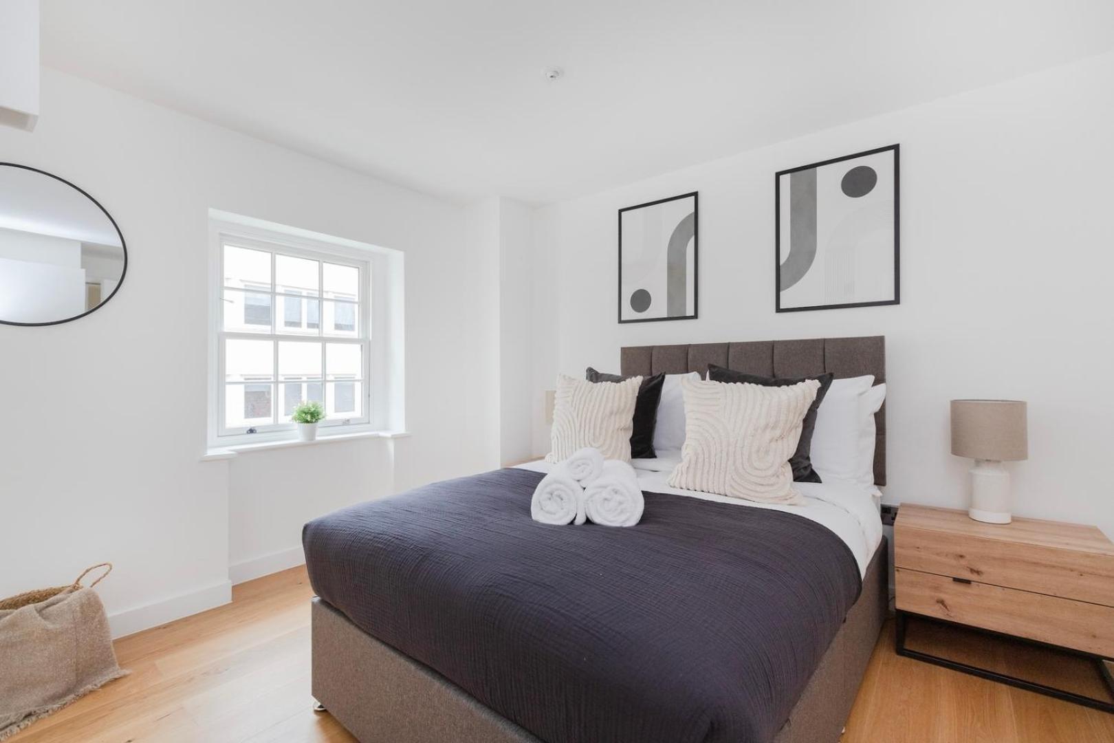 Bnbnook - Fitzrovia Duplex - Soho & Oxford Street Apartment London
