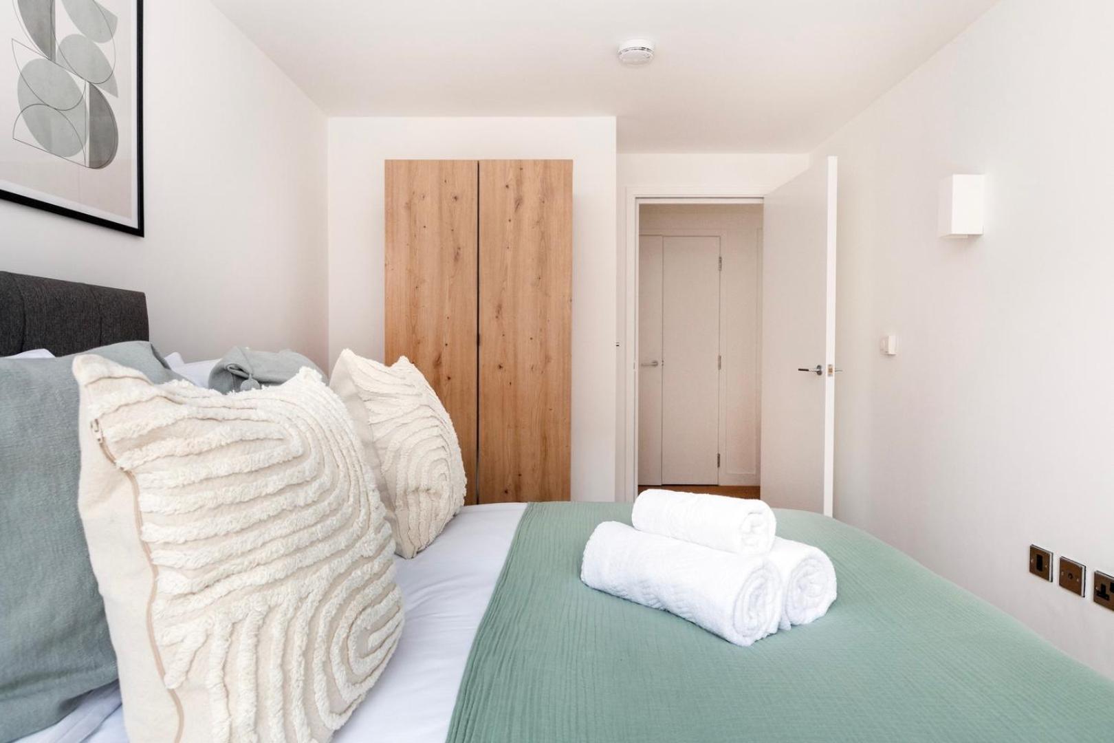 Bnbnook - Fitzrovia Duplex - Soho & Oxford Street Apartment