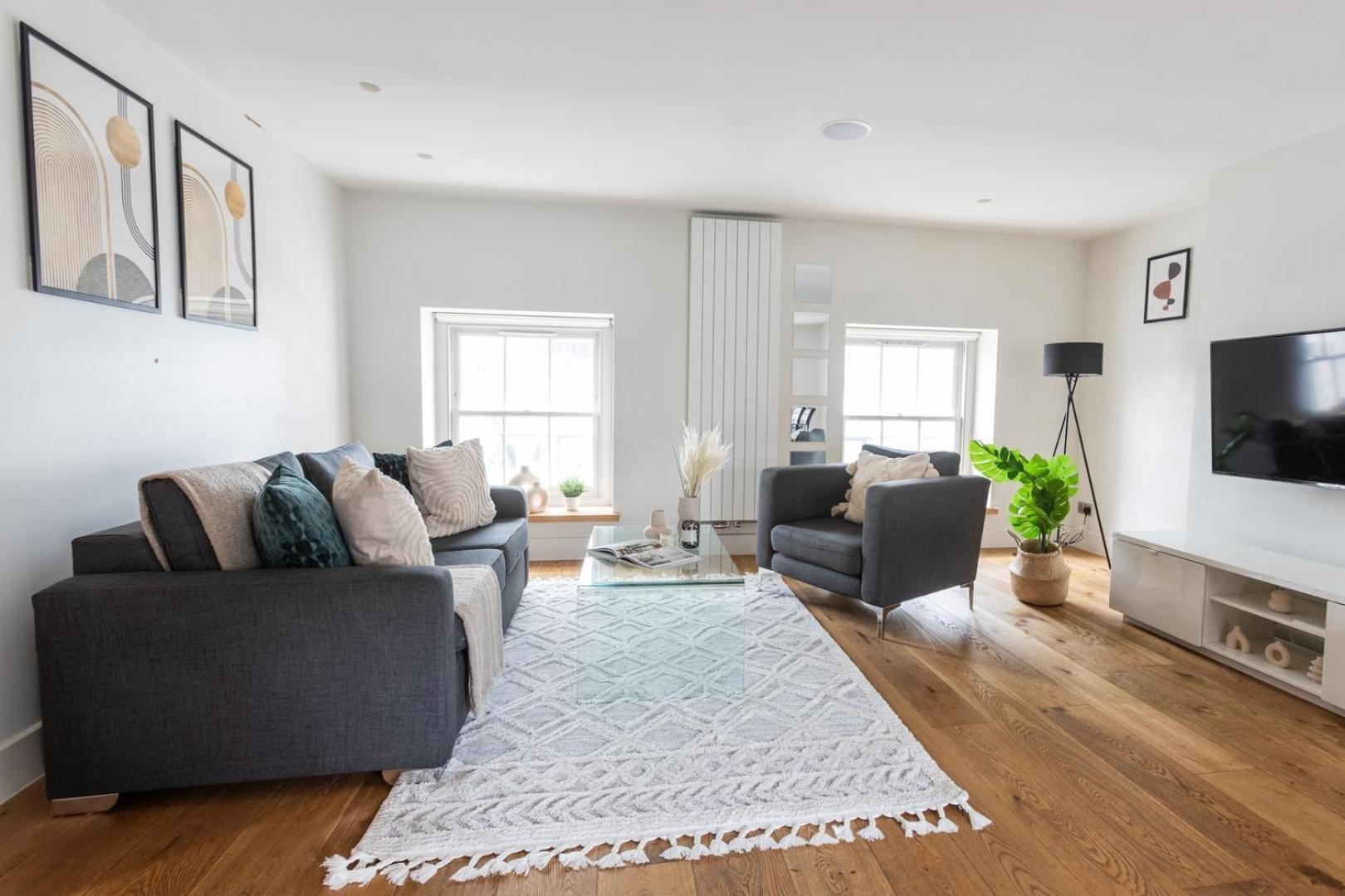 Bnbnook - Cozy 2br Near Oxford Street & Soho Apartment *