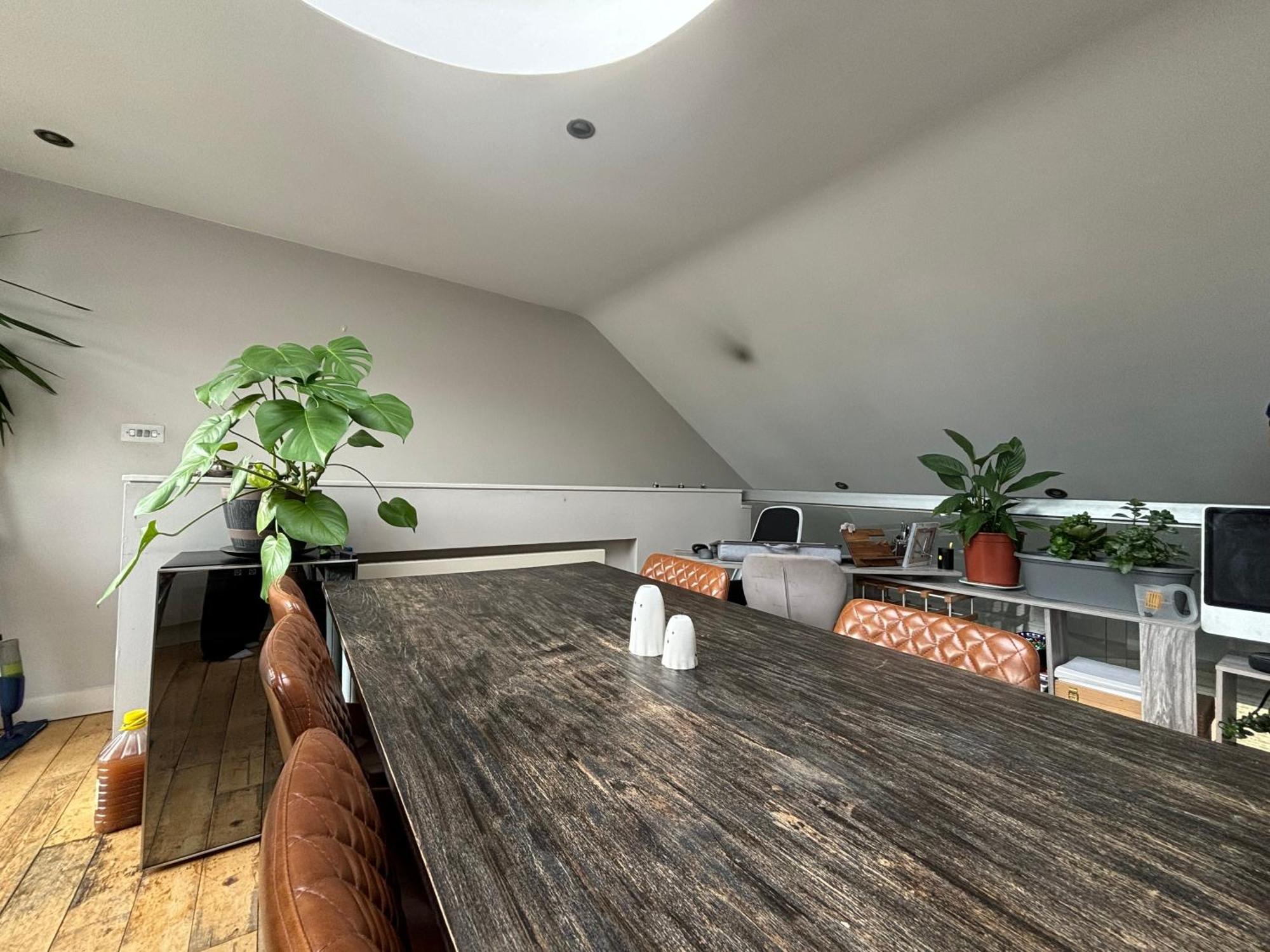 Apartment Stylish 2bd Flat In Hammersmith W Private Balcony