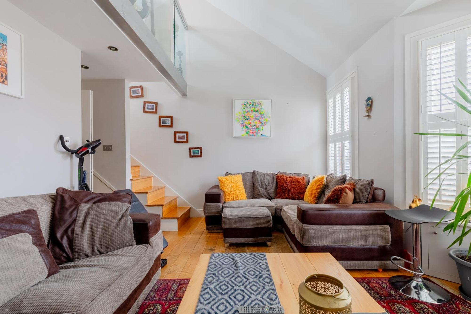 Apartment Stylish 2bd Flat In Hammersmith W Private Balcony