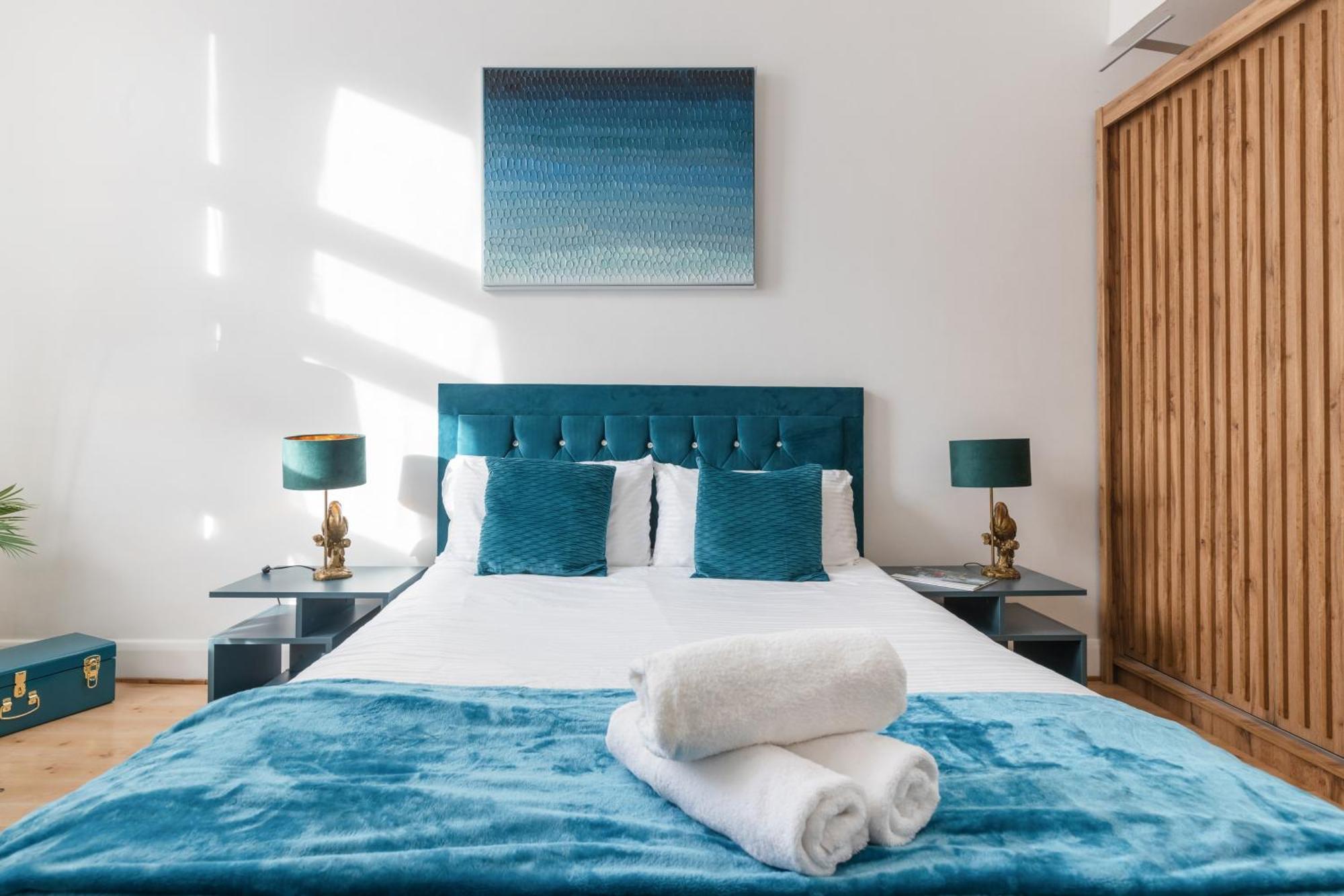 Apartment Chic In Hyde Park London
