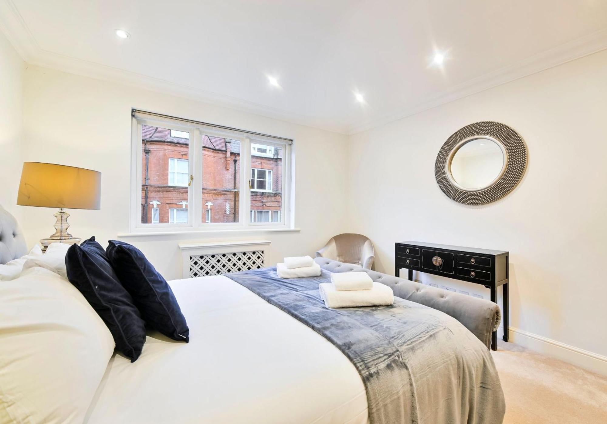 Holiday home Exclusive Knightsbridge Townhouse With Parking London