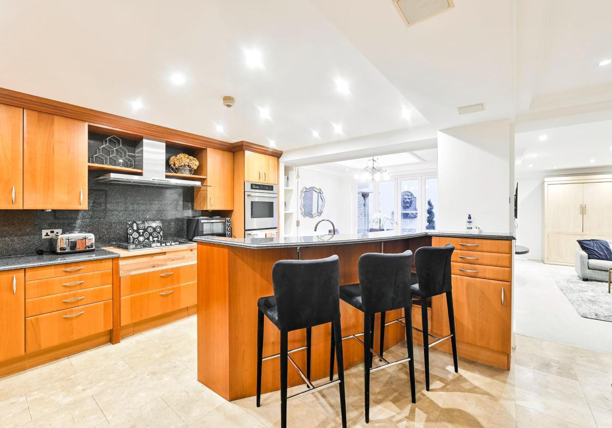 Holiday home Exclusive Knightsbridge Townhouse With Parking *