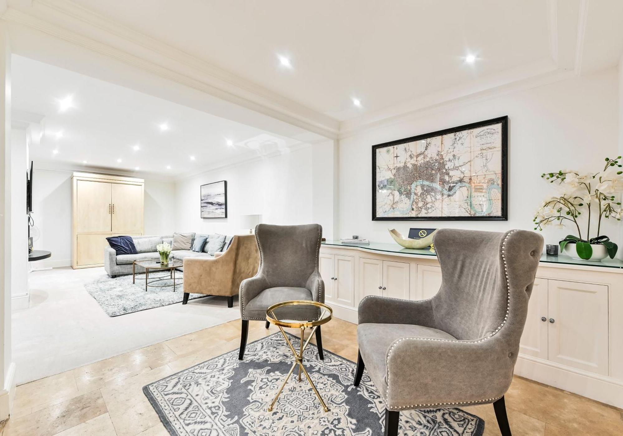 Holiday home Exclusive Knightsbridge Townhouse With Parking