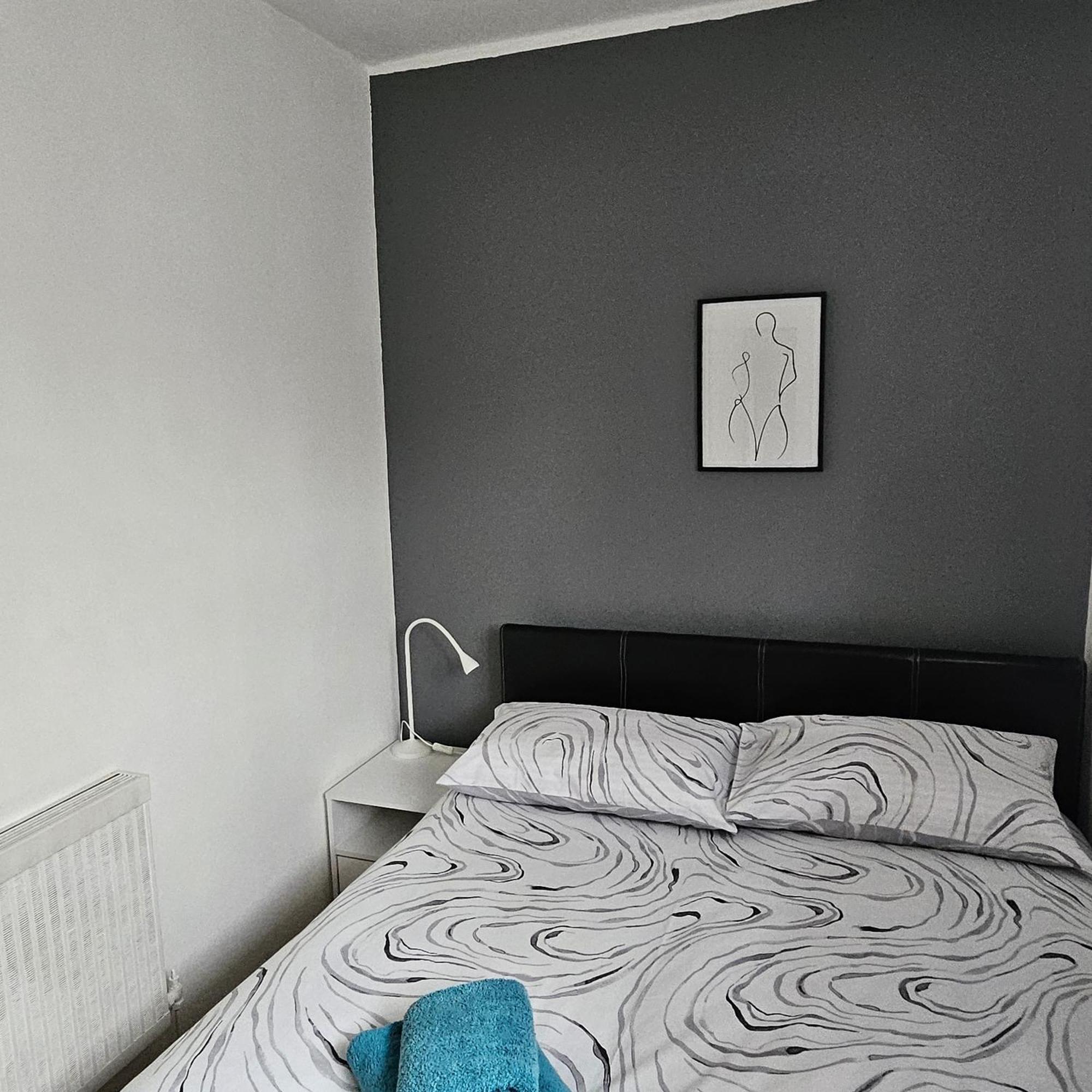 Guest house Modern Spacious 10 Minutes From Eye *