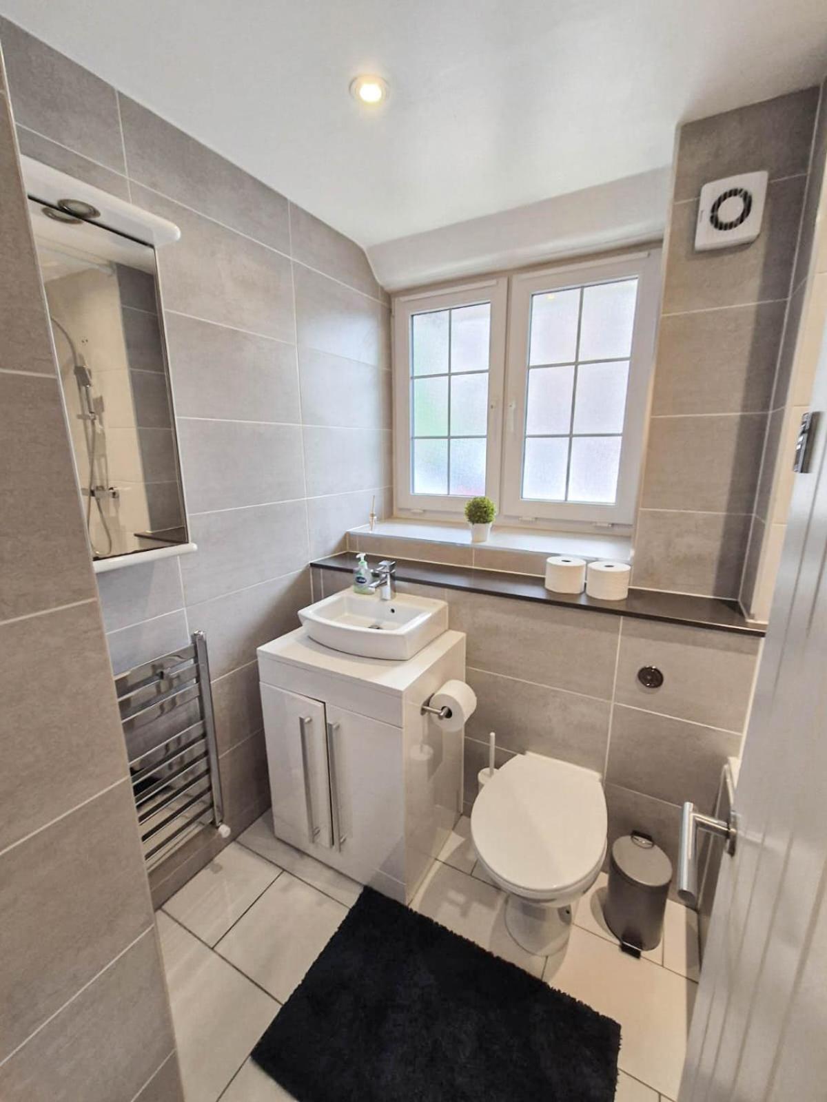 Apartment Chic 2-bedroom Flat In Vauxhall Near The Oval *