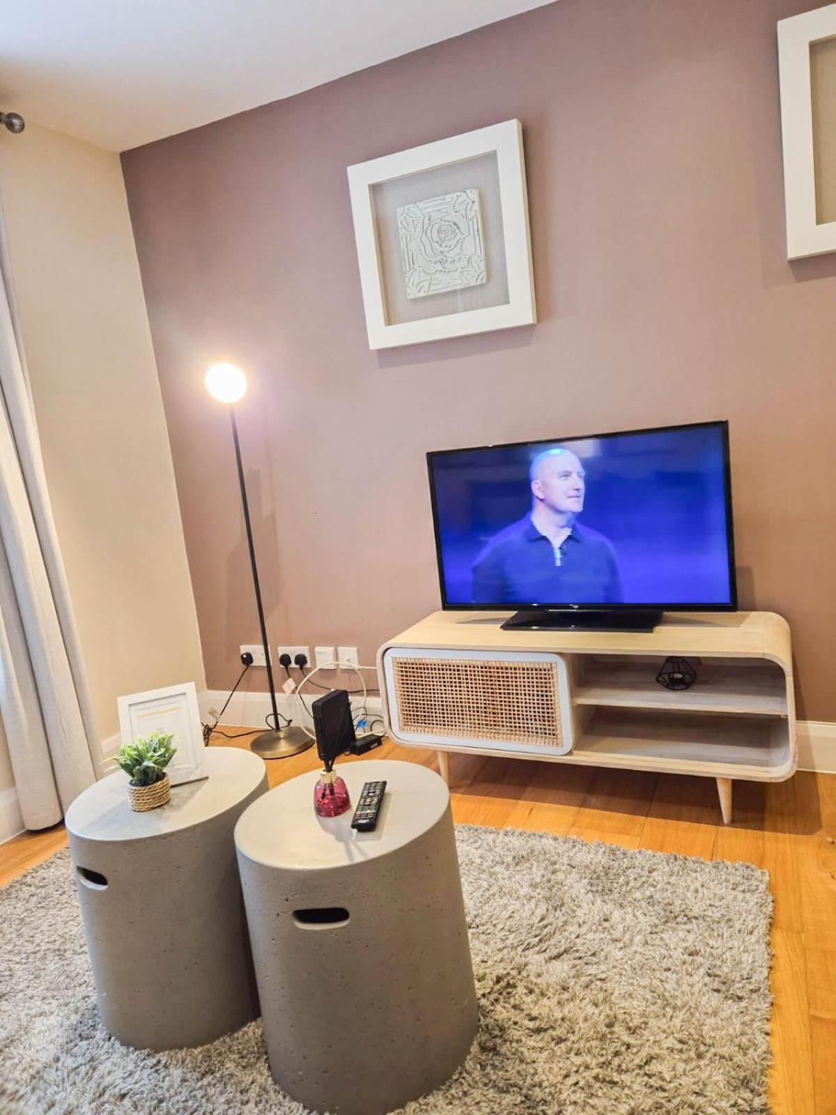 Apartment Chic 2-bedroom Flat In Vauxhall Near The Oval London