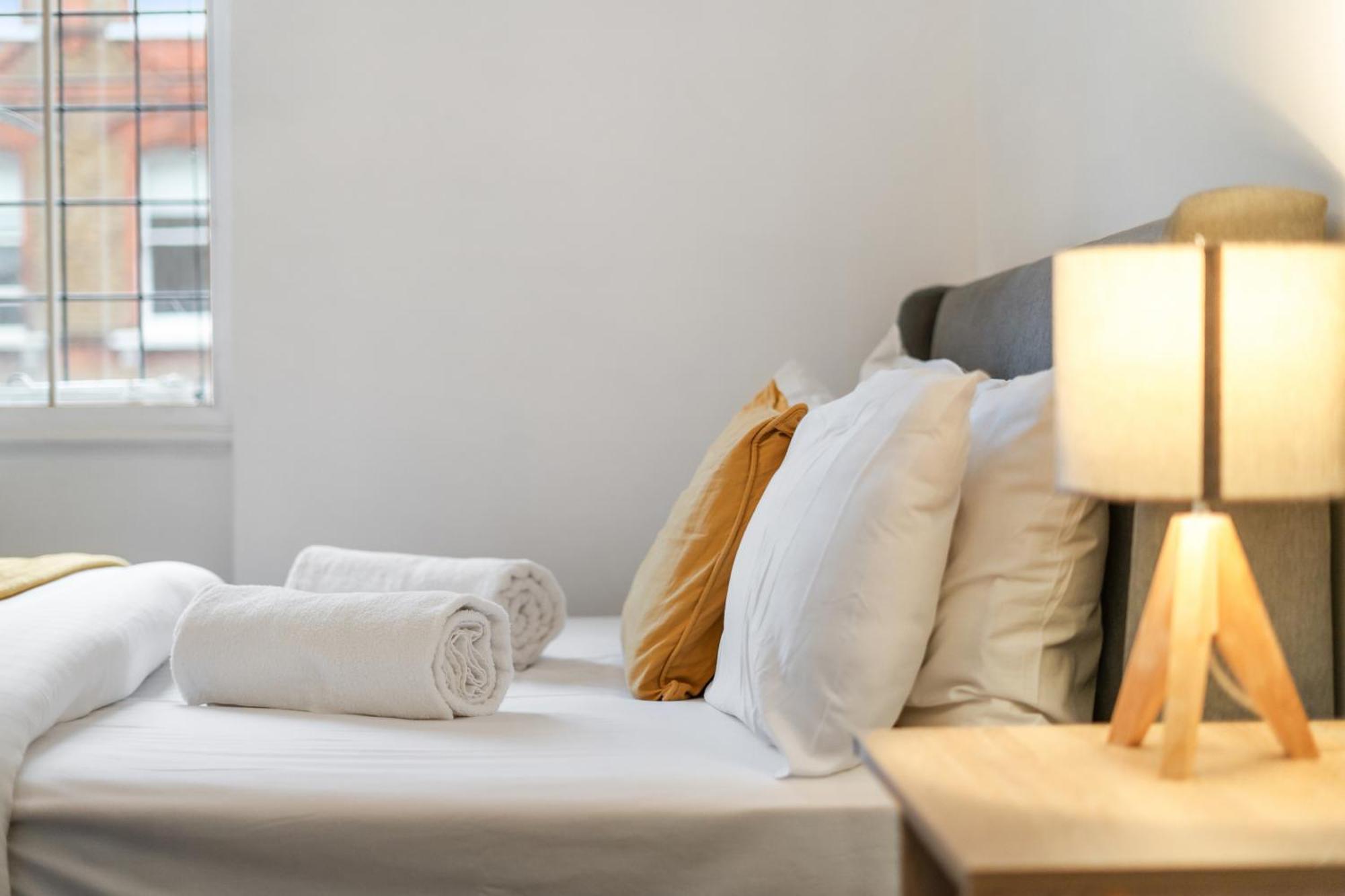 Old Elegant 2-bedroom On Marylebone High Street *