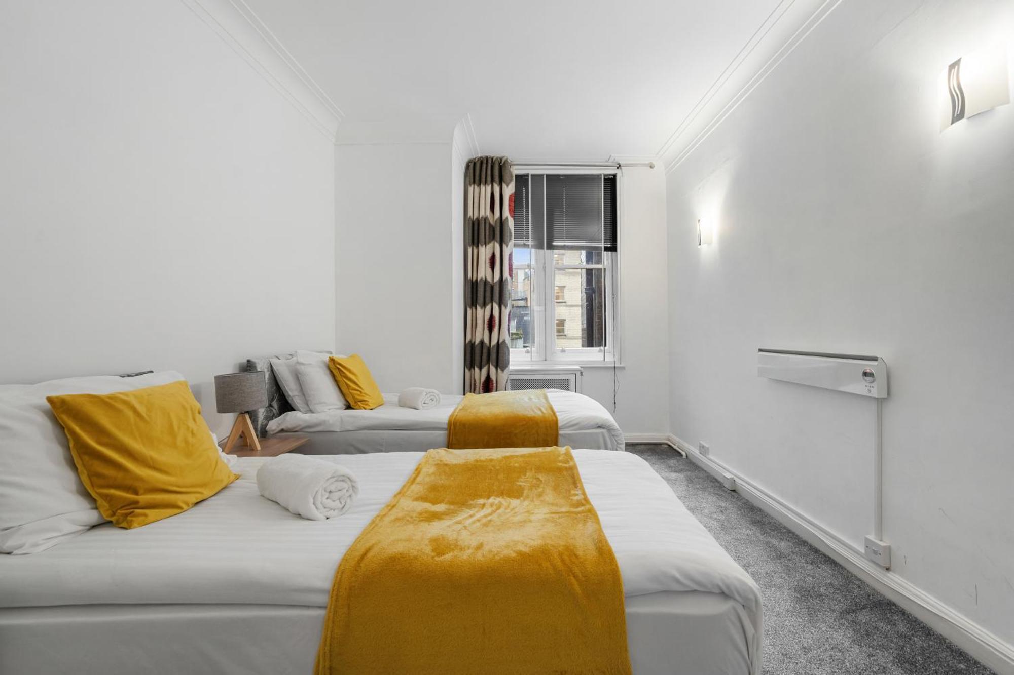 Old Elegant 2-bedroom On Marylebone High Street London