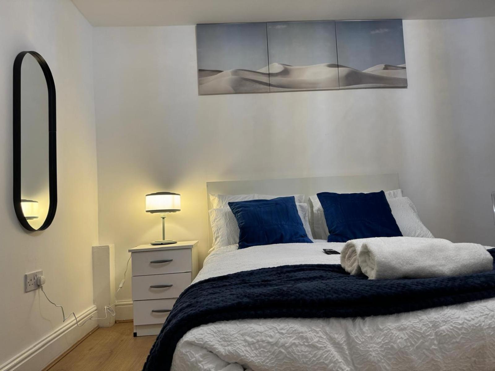 The Riverside Haven Privatunterkunft