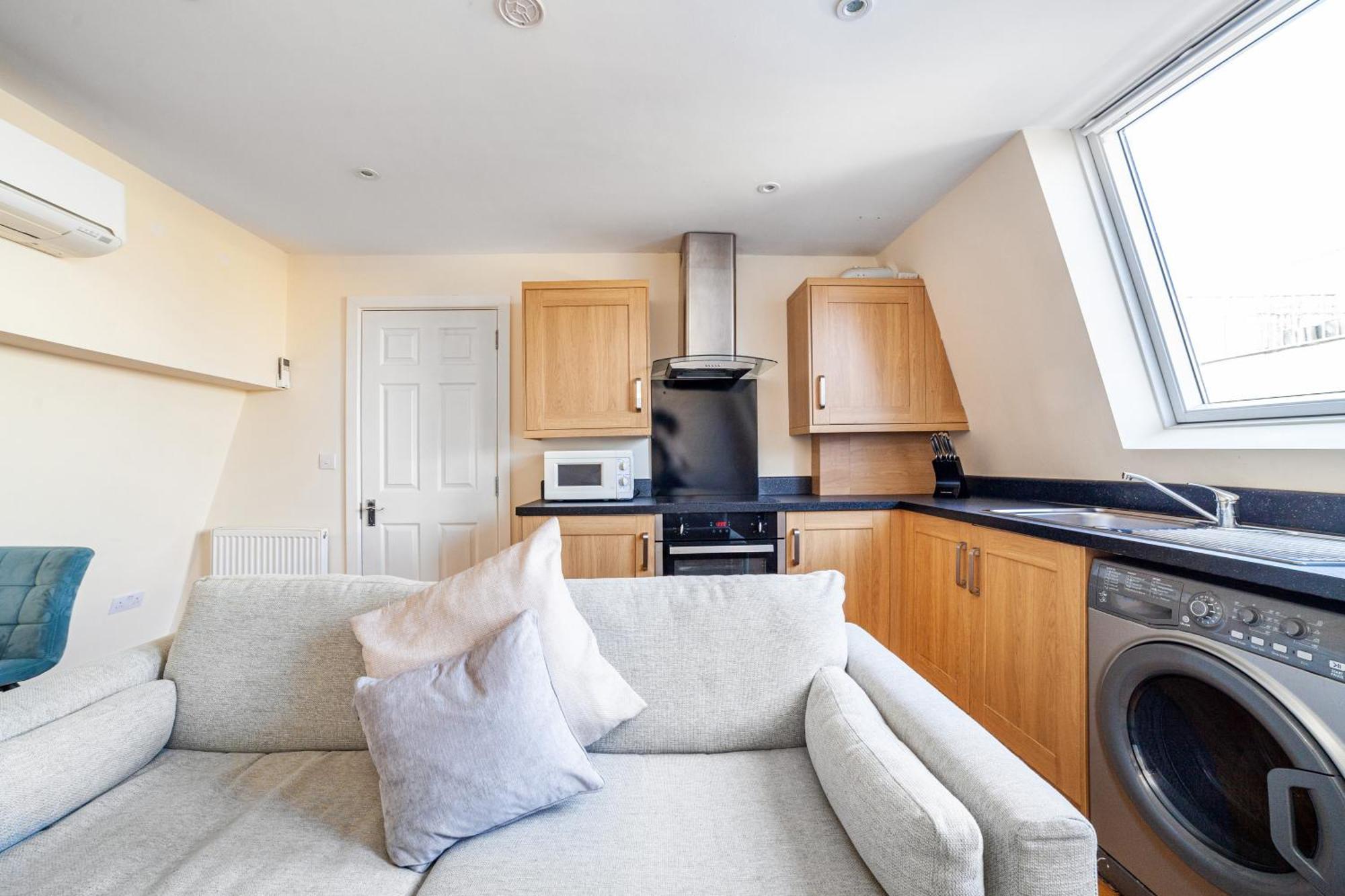 Apartment Perfect 3 King Bed Flat Near Islington London