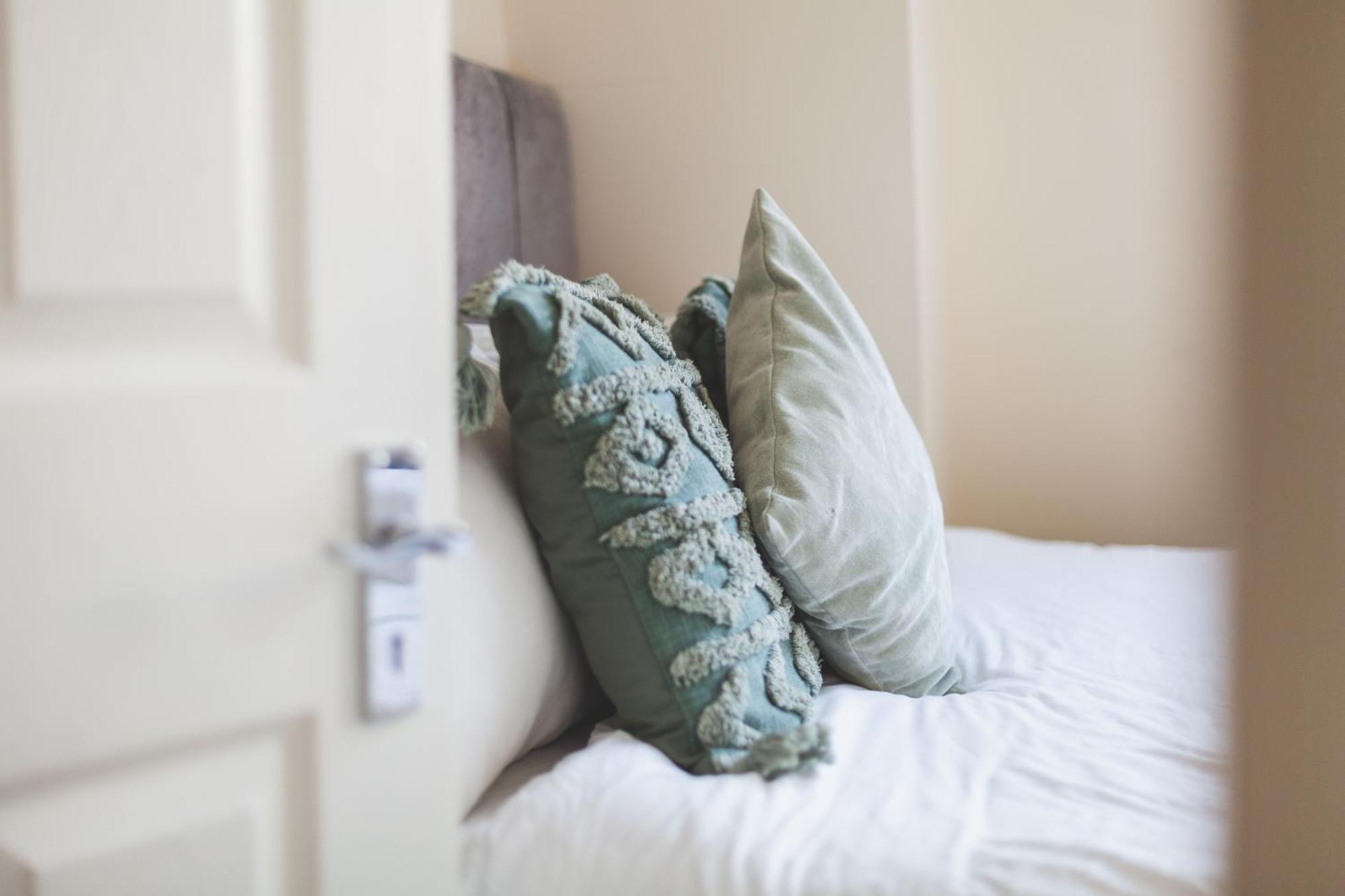 Perfect 3 King Bed Flat Near Islington London
