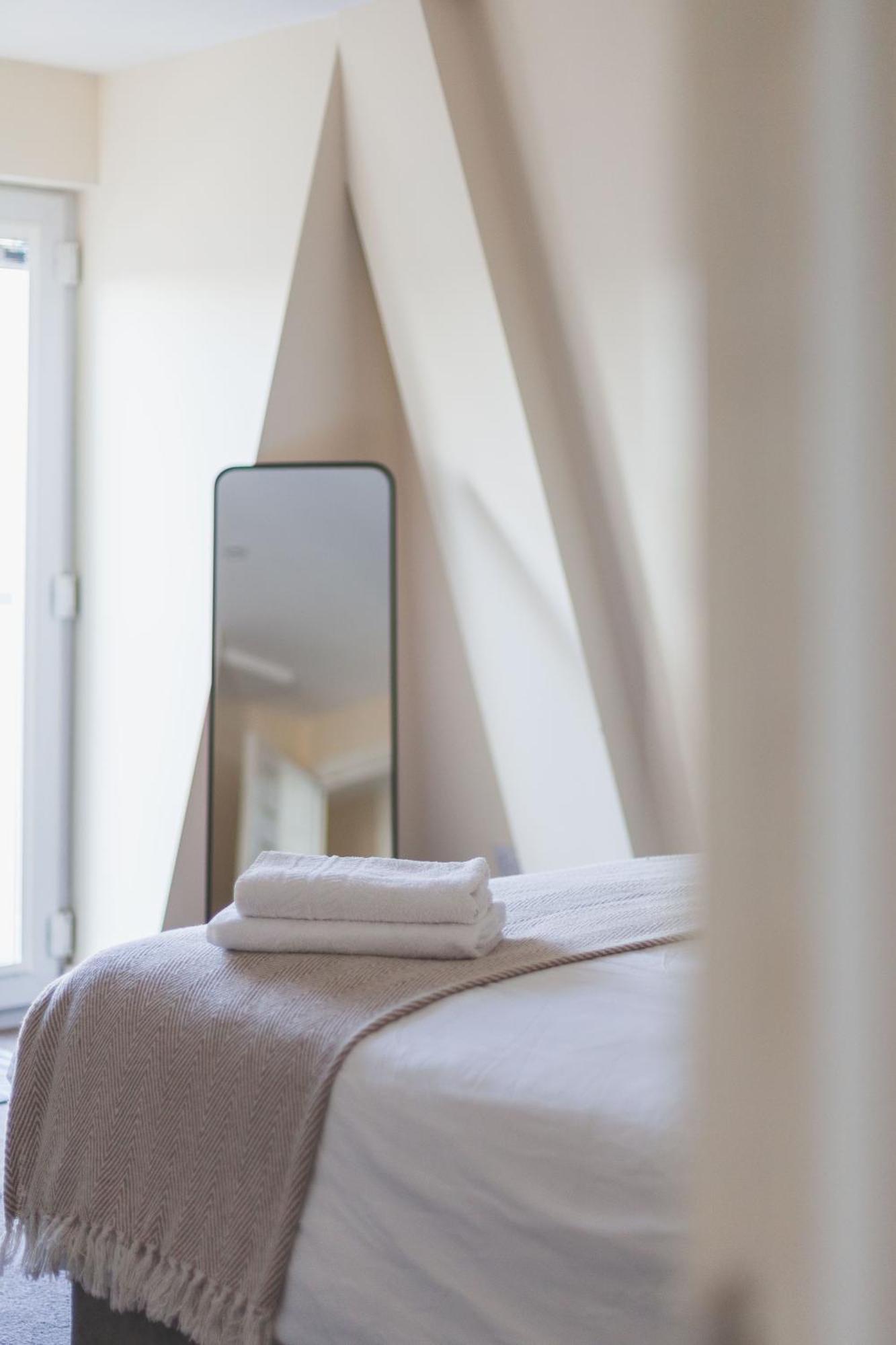 Perfect 3 King Bed Flat Near Islington Apartment *