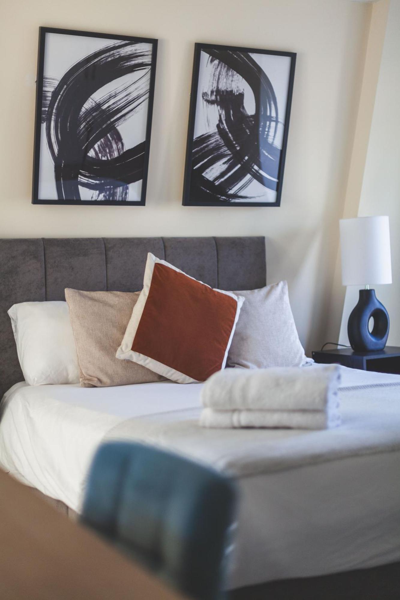 Perfect 3 King Bed Flat Near Islington *