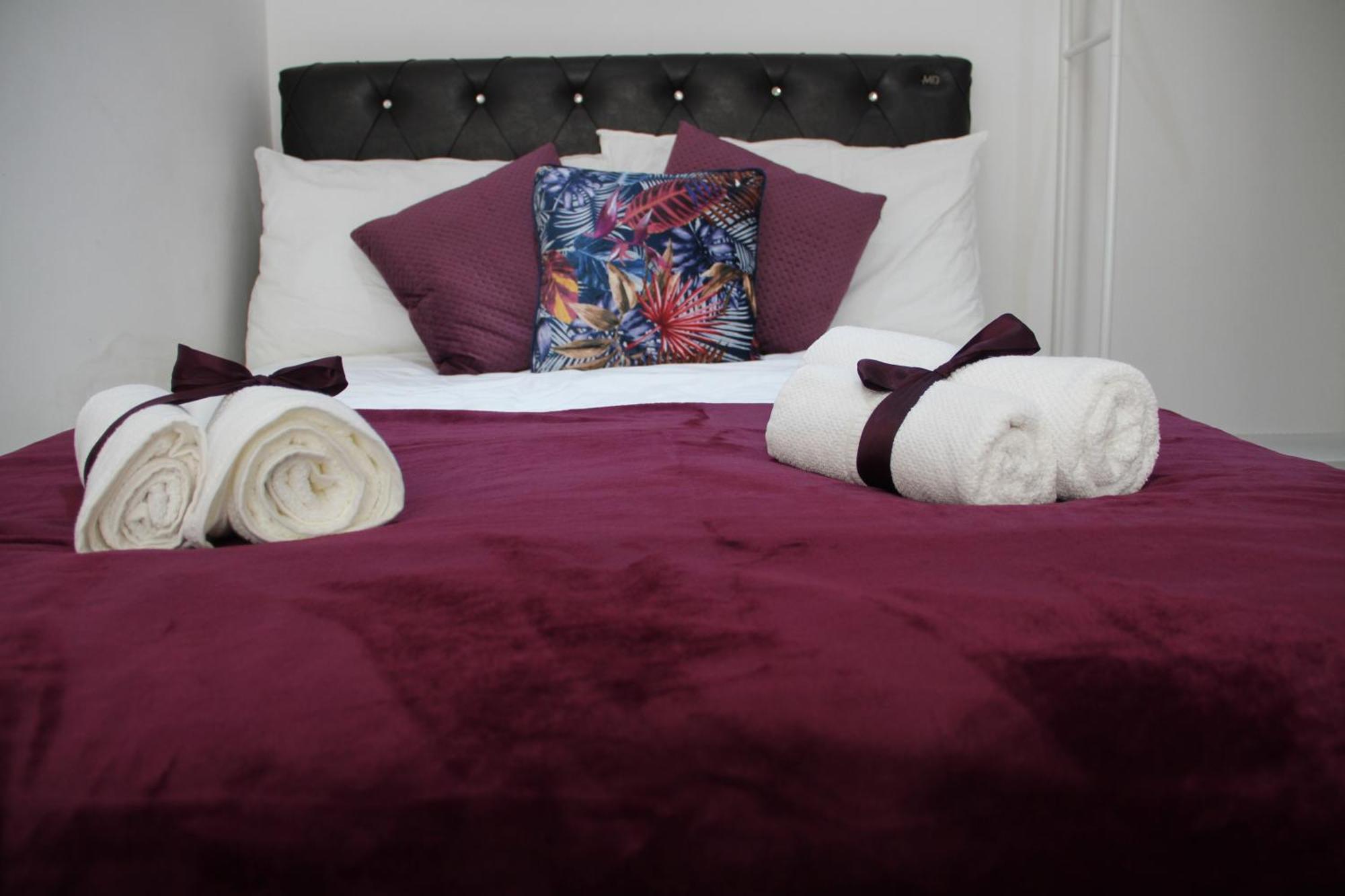 Euston Private Bedrooms 119a 1-4 London