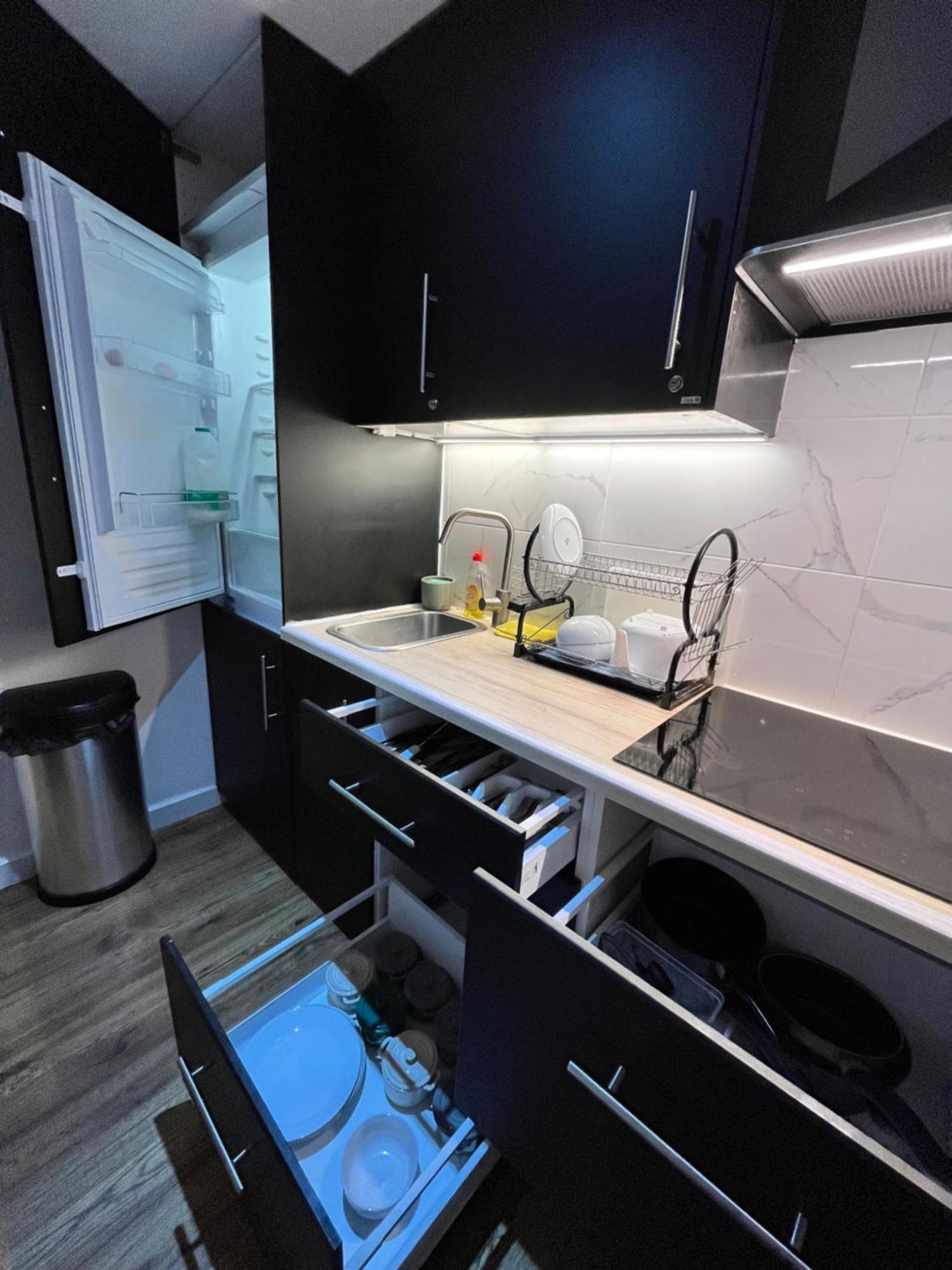 Euston Private Bedrooms 119a 1-4 London