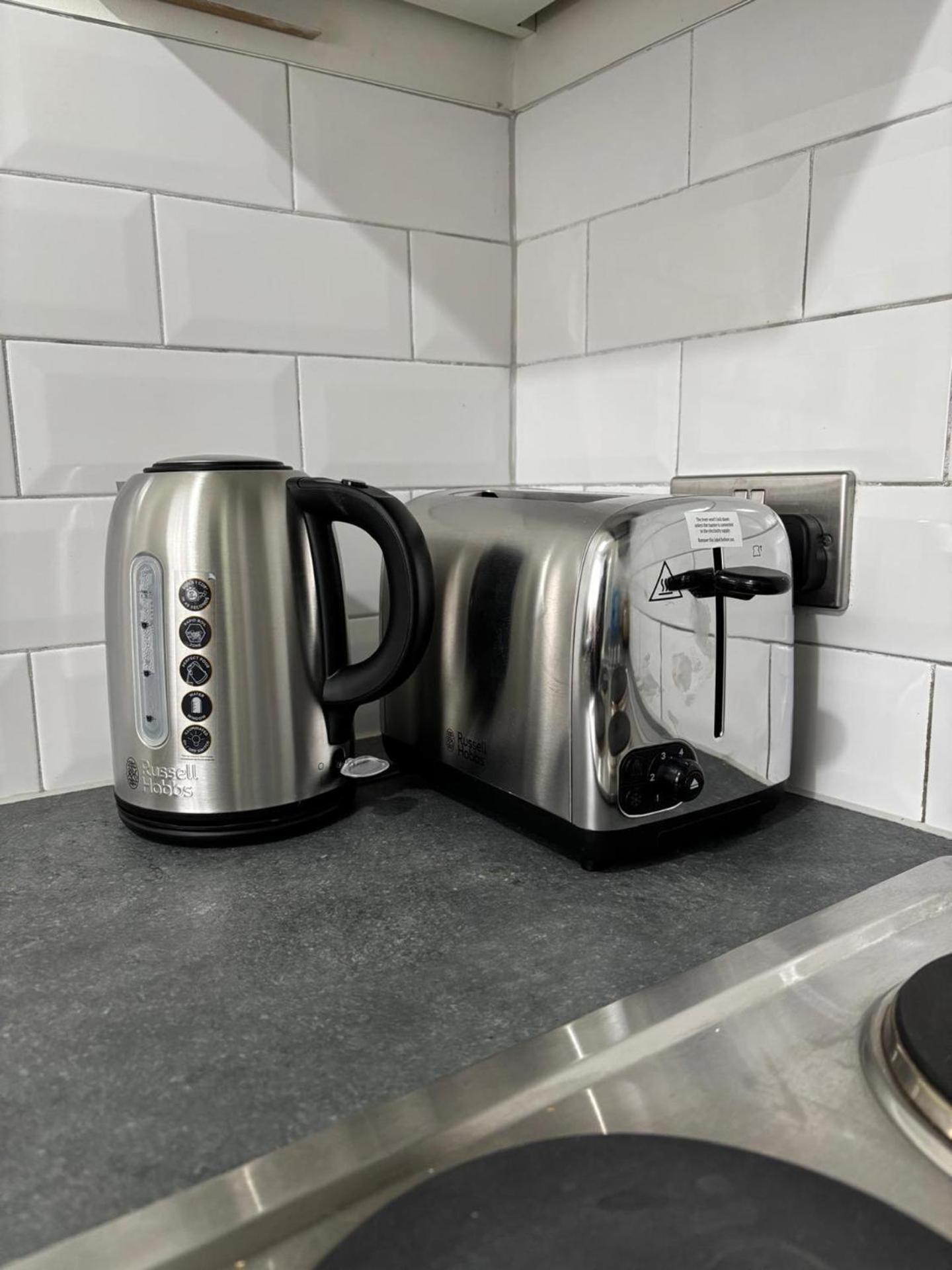 Stylish And Cosy 1 Bed East Apartment *