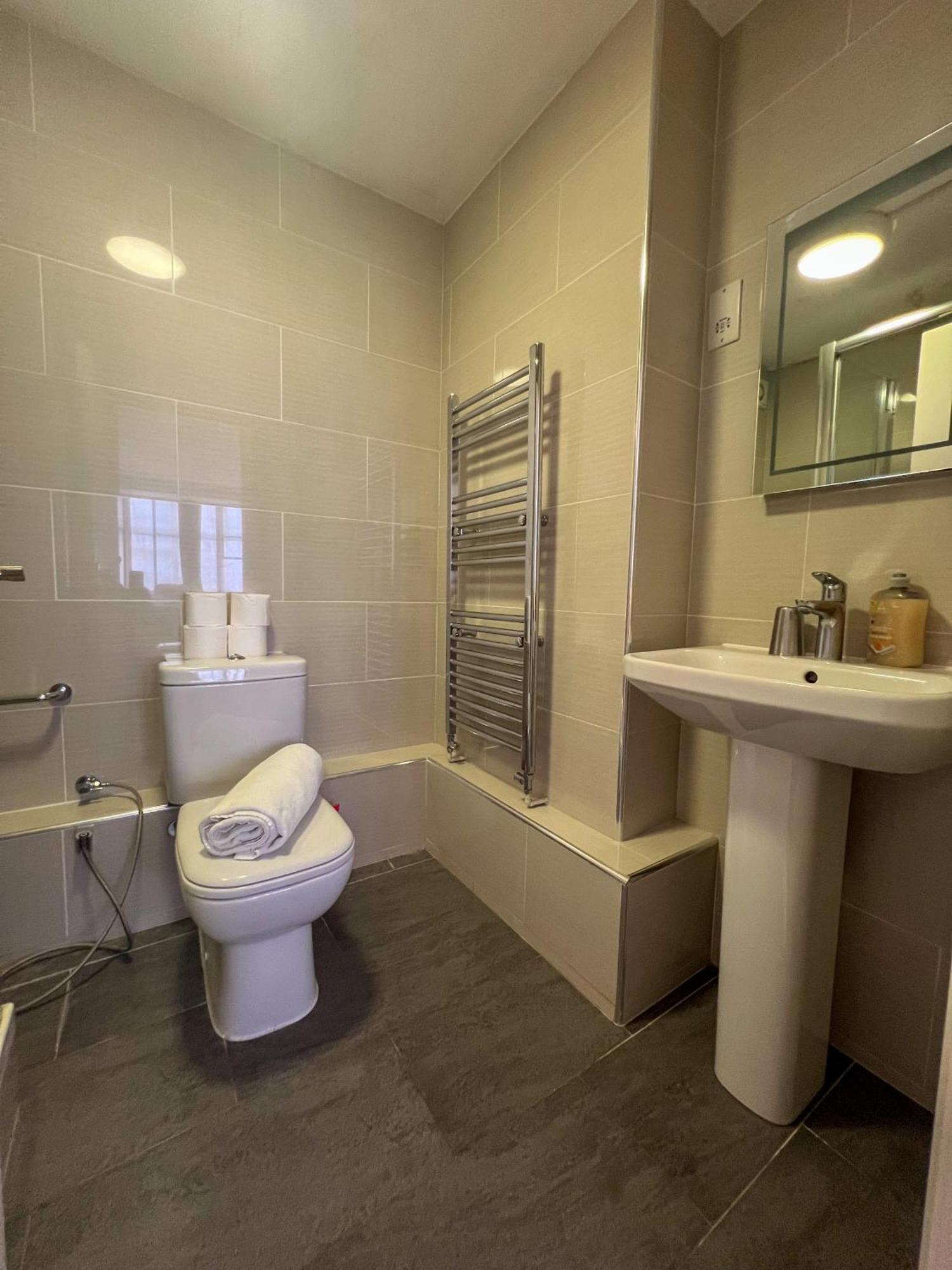 Apartment Elegant 2 Bedroom Mayfair Unmatched Luxury H7 London