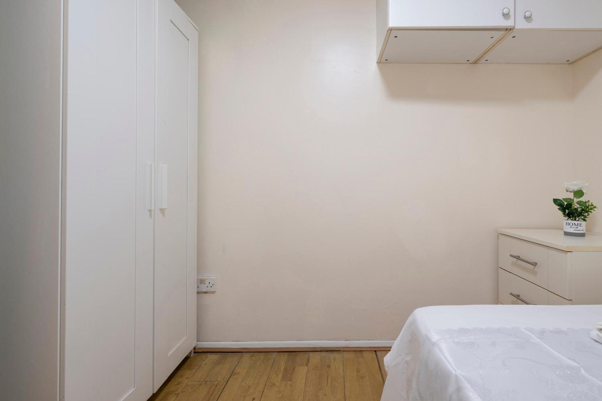 Apartment Glenville *
