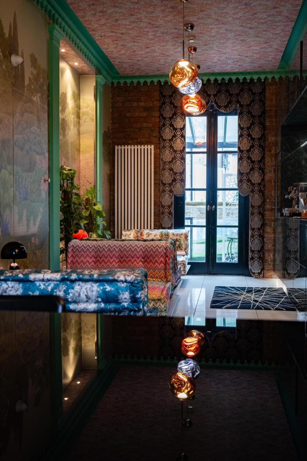 The Melville By Rokxy- Kings Cross London