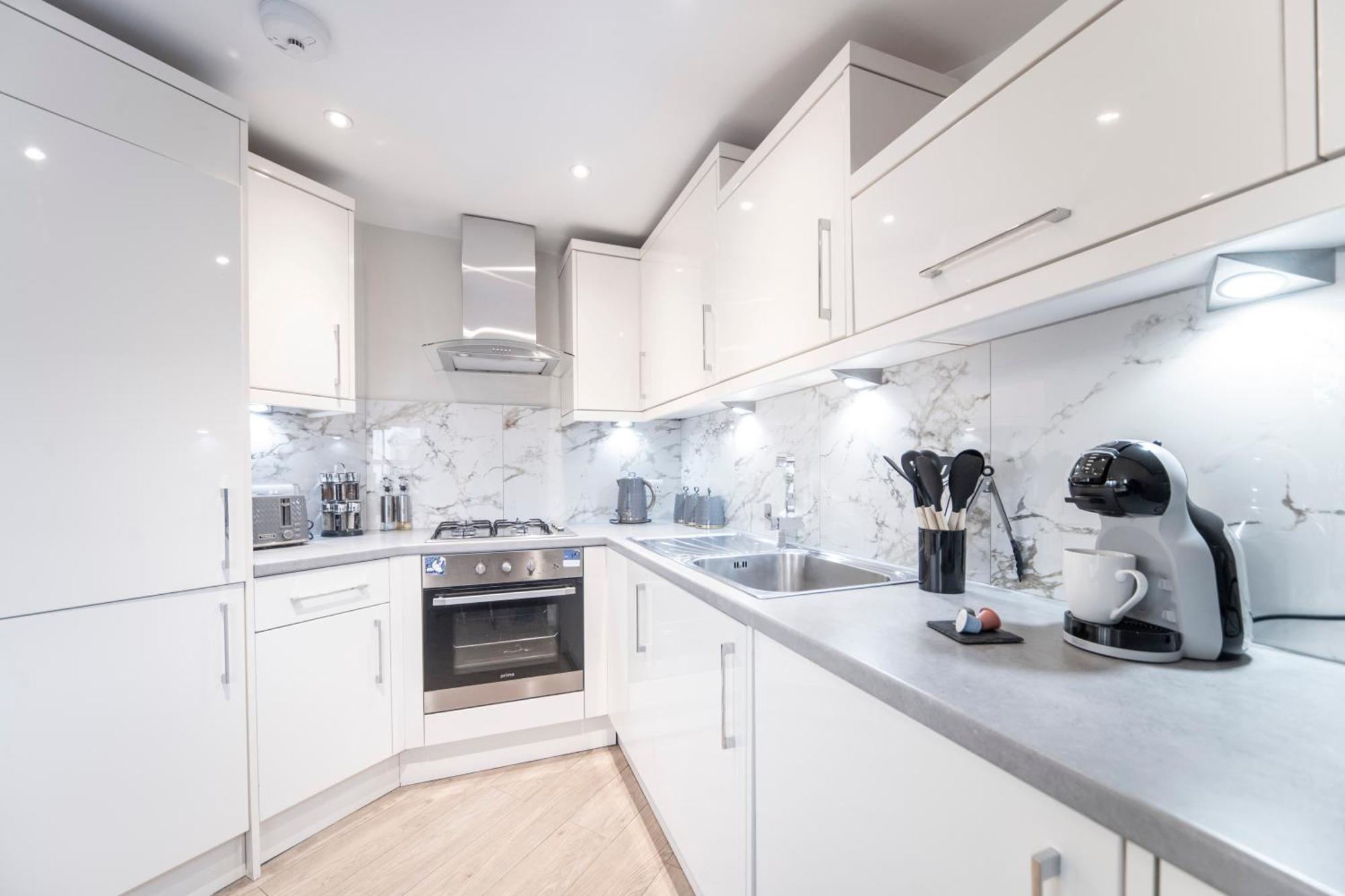 Crystal Palace Apartment *