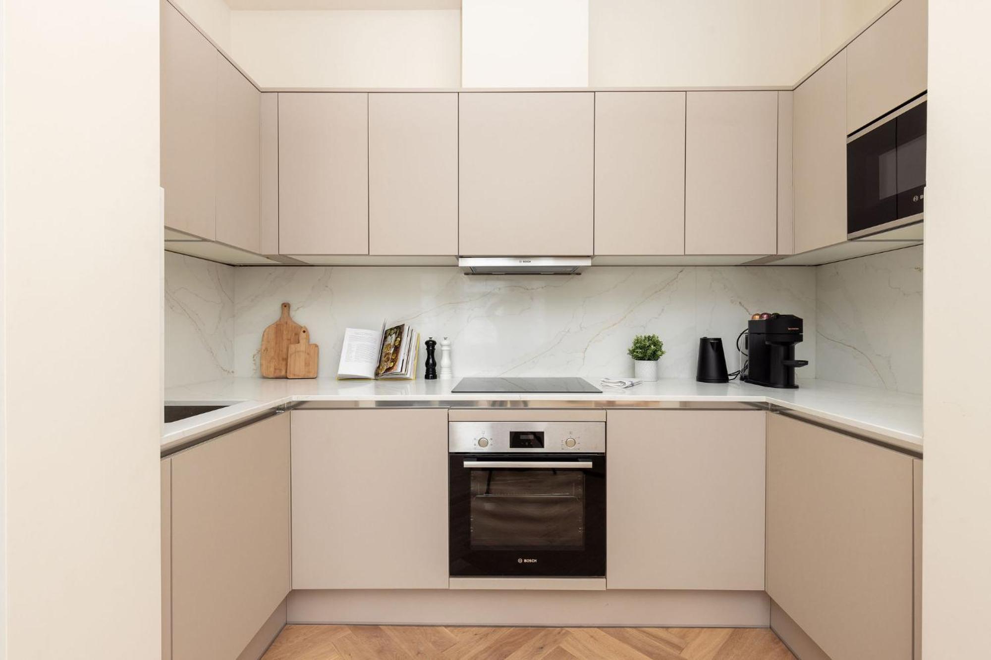 Fivem West Hampstead - North Apartment
