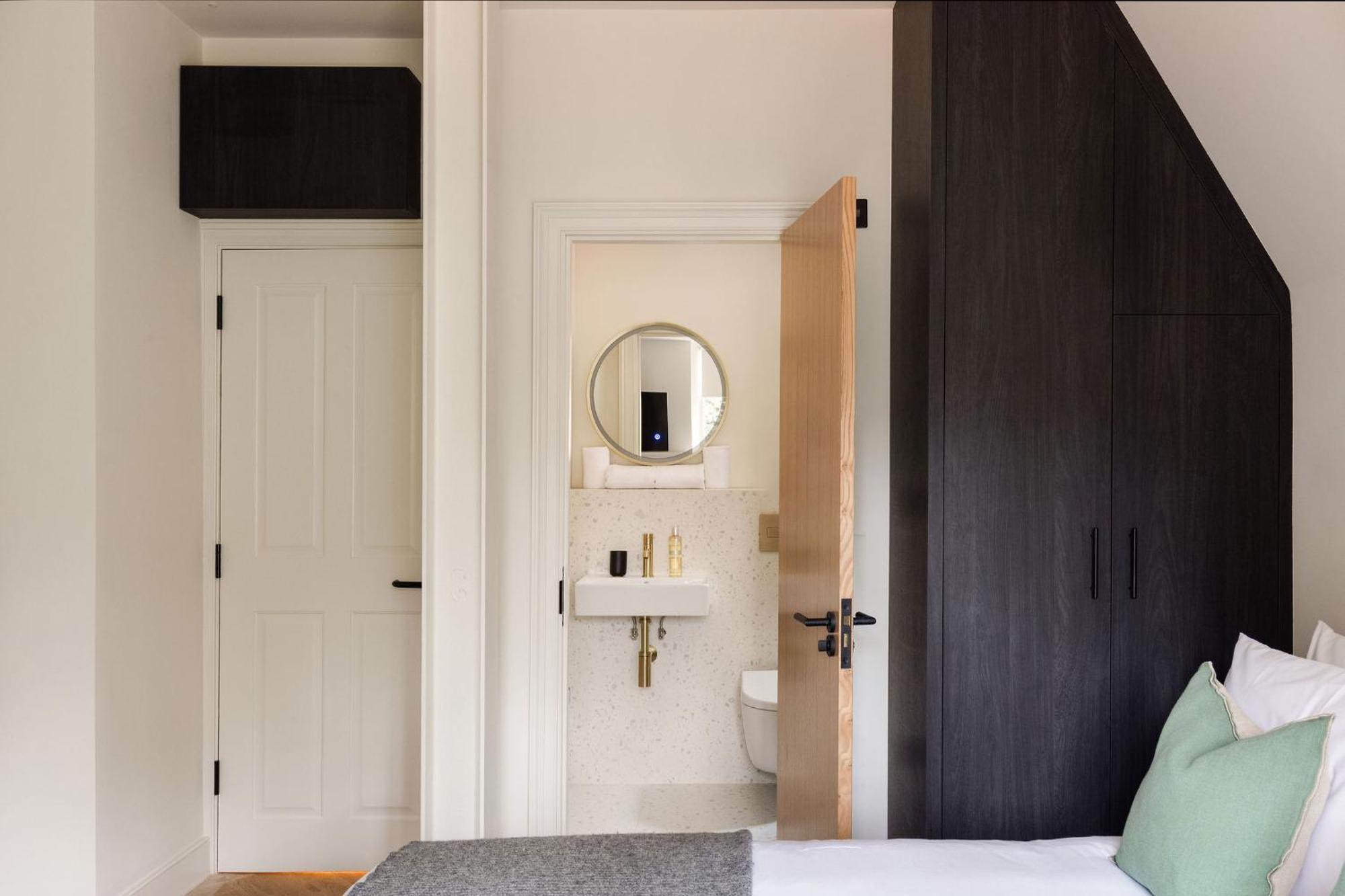 Fivem West Hampstead - North Apartment