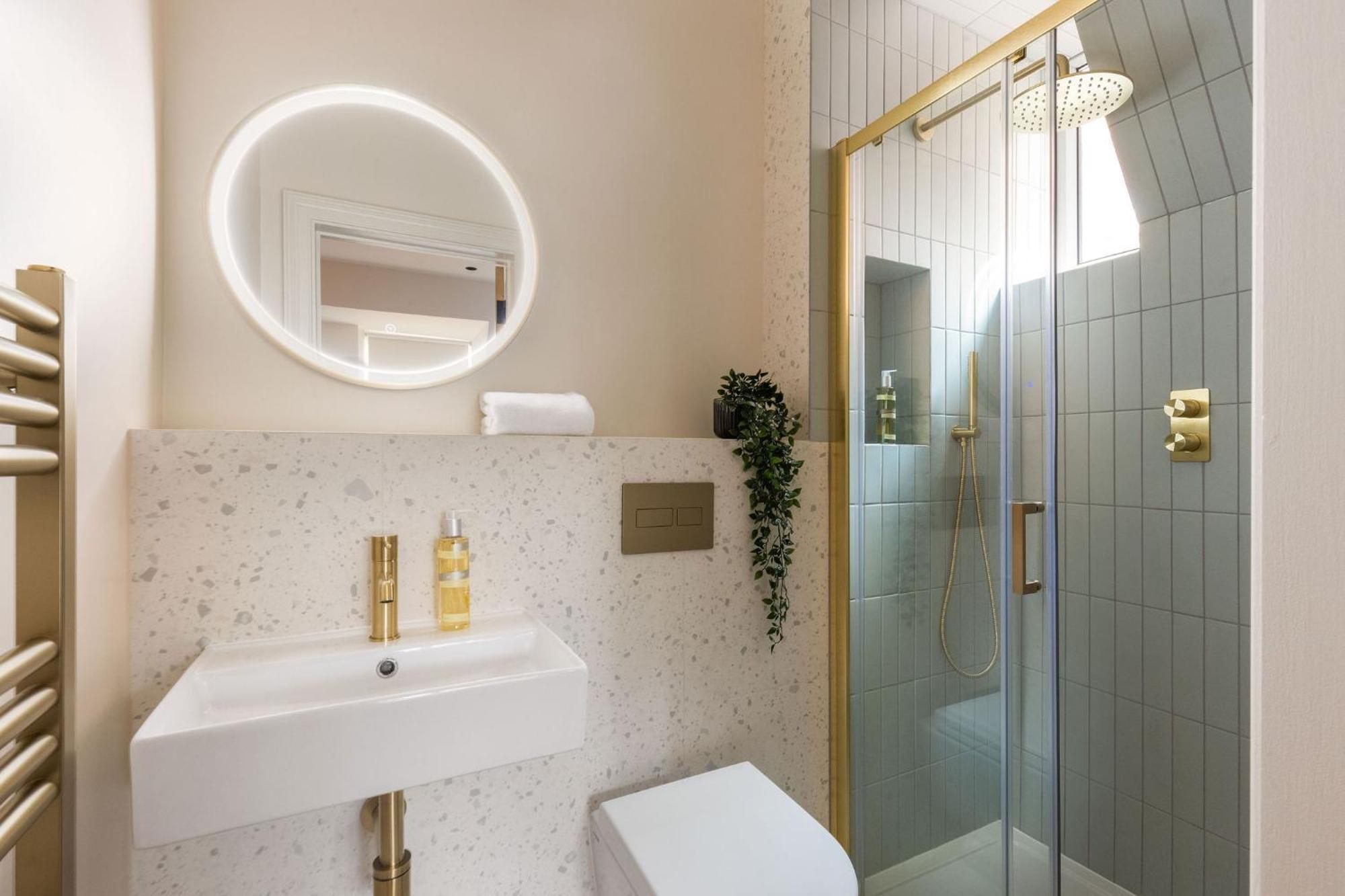 Fivem West Hampstead - North Apartment London
