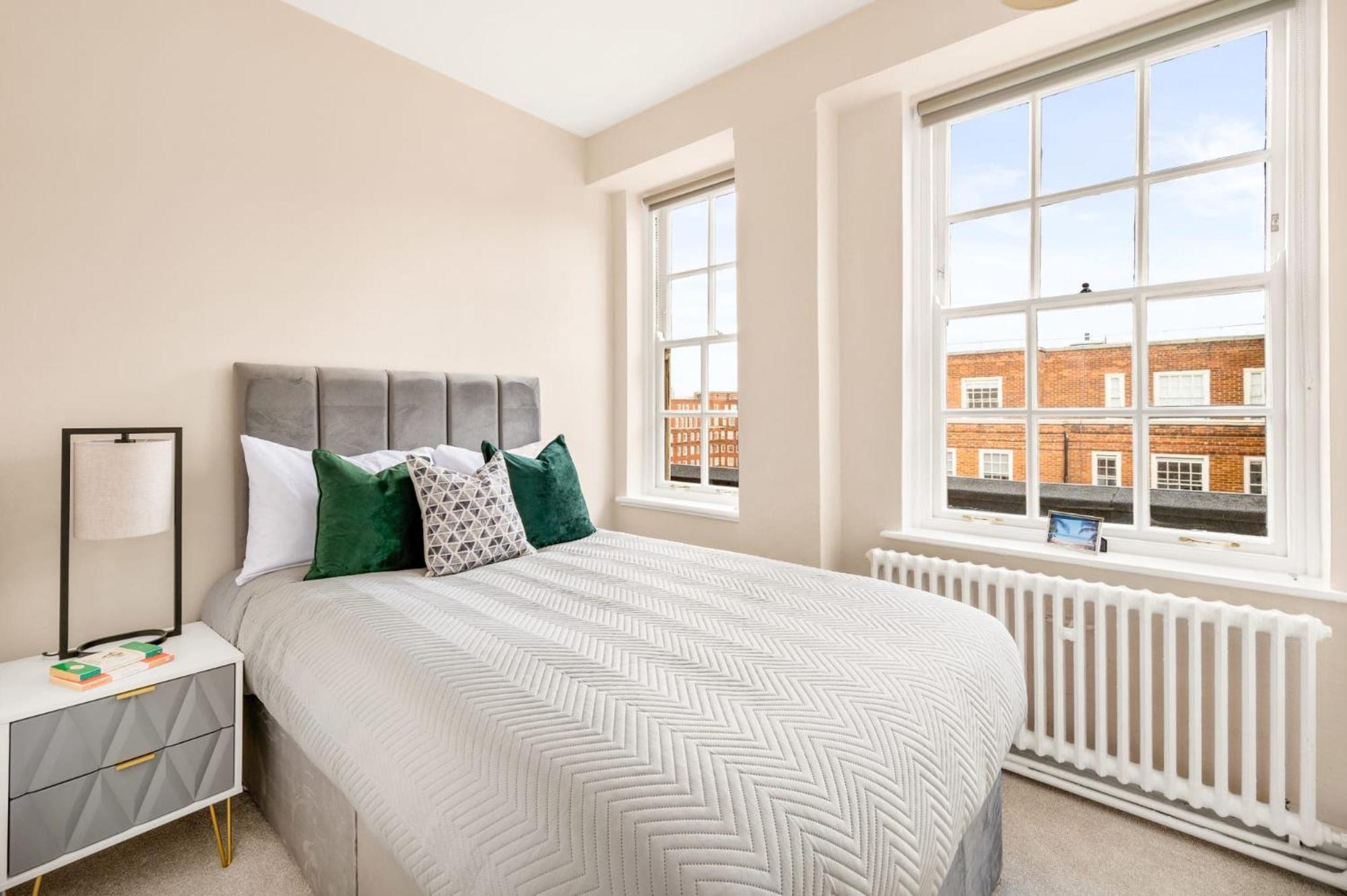 Apartment Dolphin House - Serviced Living In London