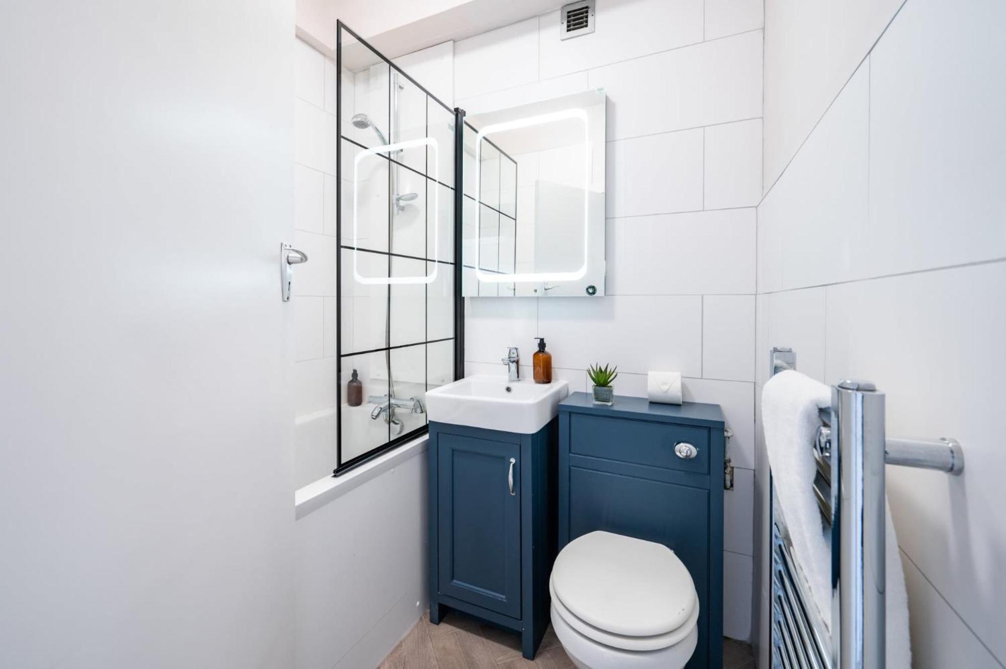 Apartment Dolphin House - Serviced Living In London