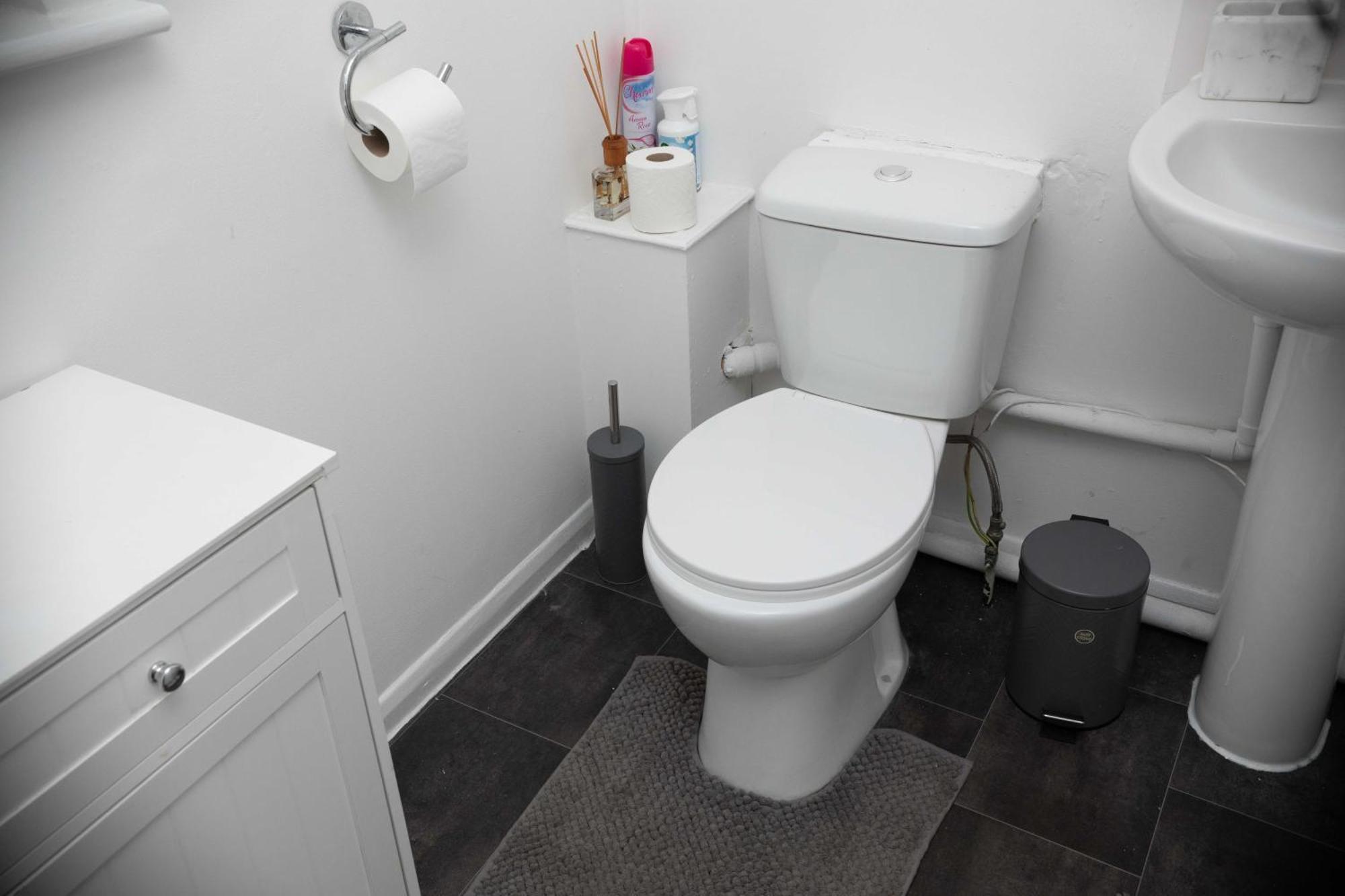 Emerald A Star Proximity Apartment London