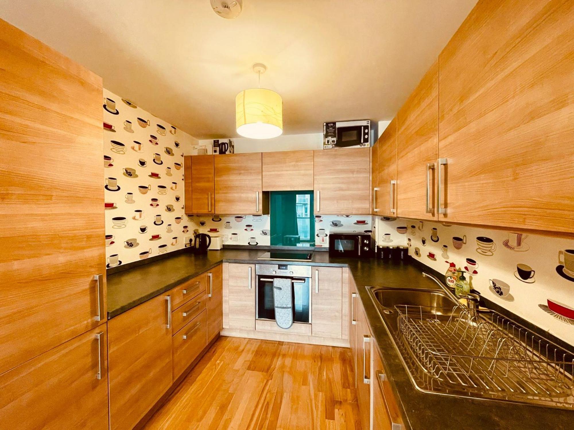 Luxury 1 Bed Flat At Wembleypark * London
