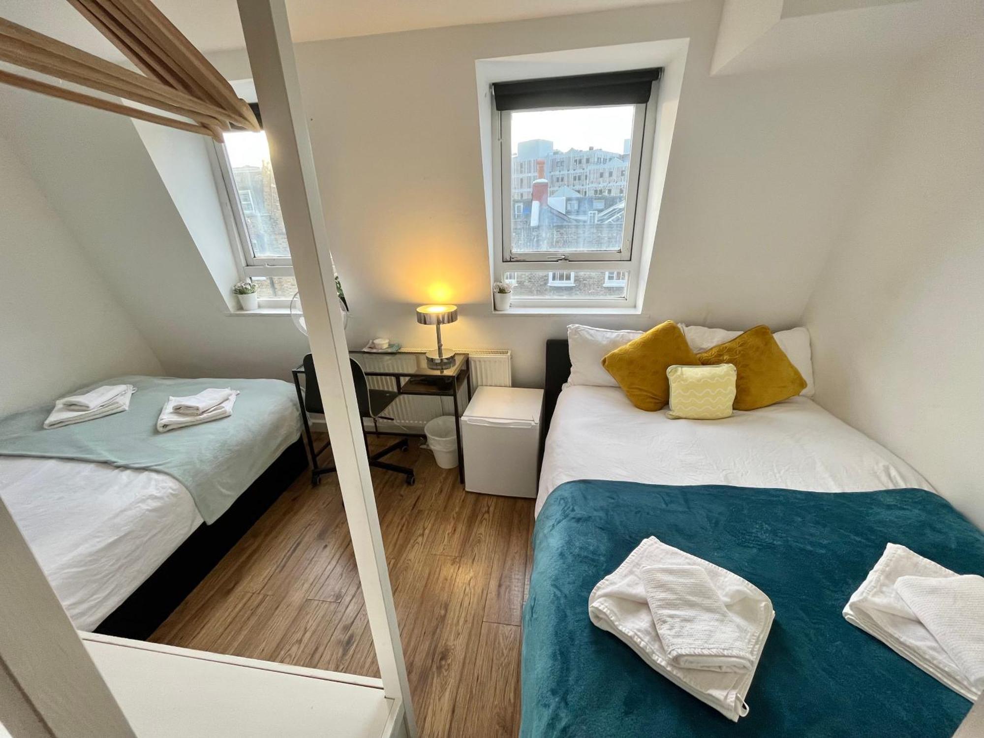 Euston Private Bedrooms 119a 4-7 Homestay *