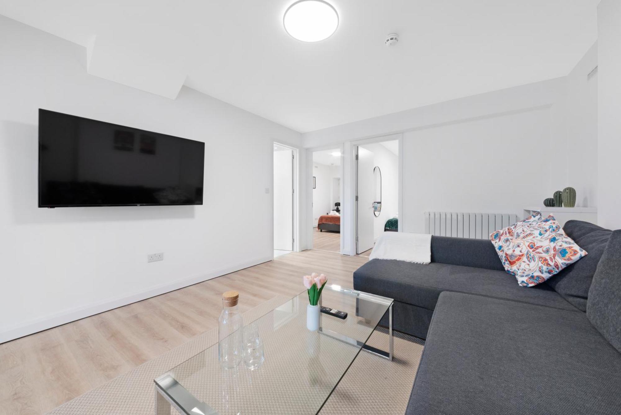 Flat In Dalston, * London