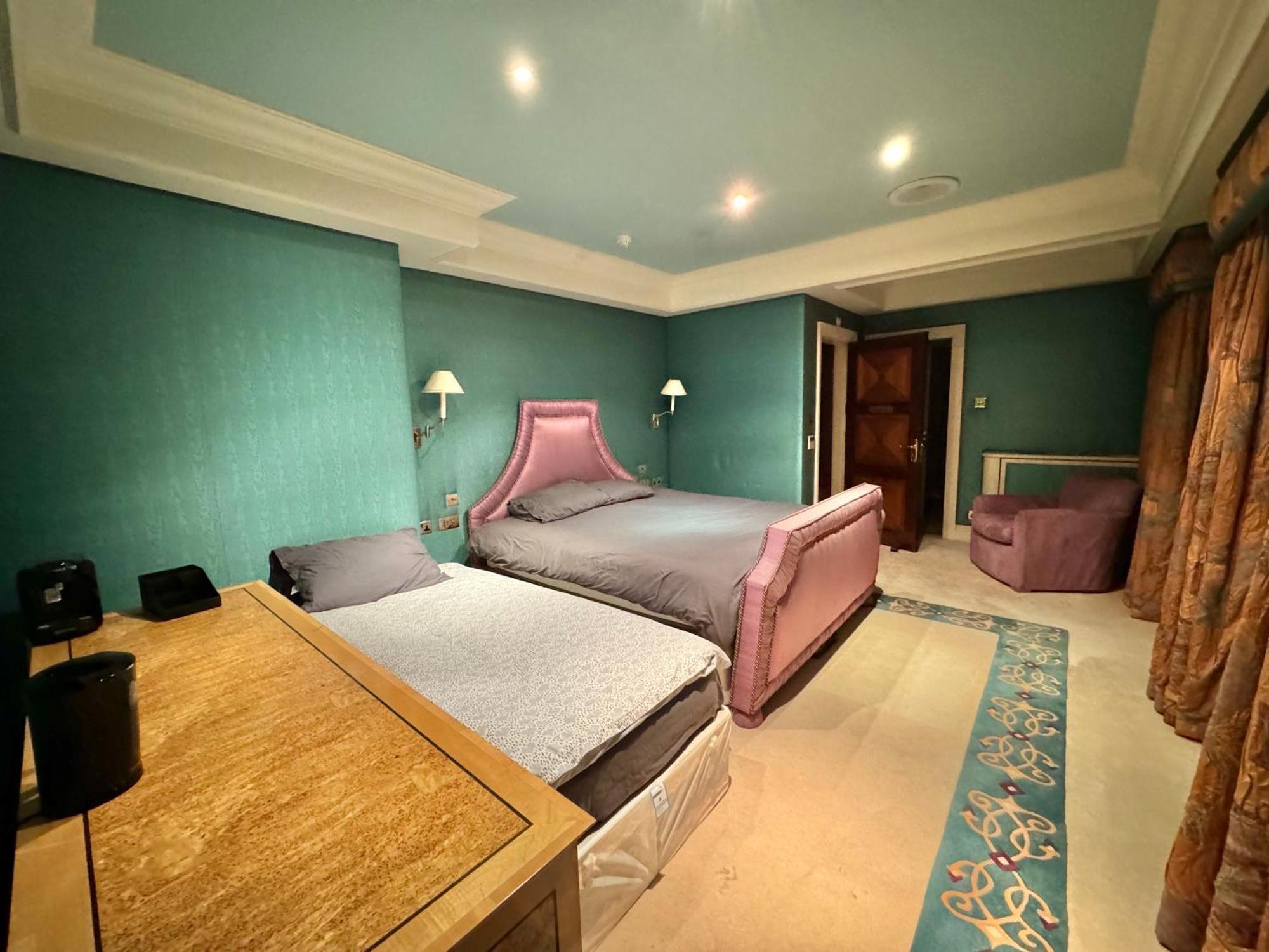 Guest house The Bishop *