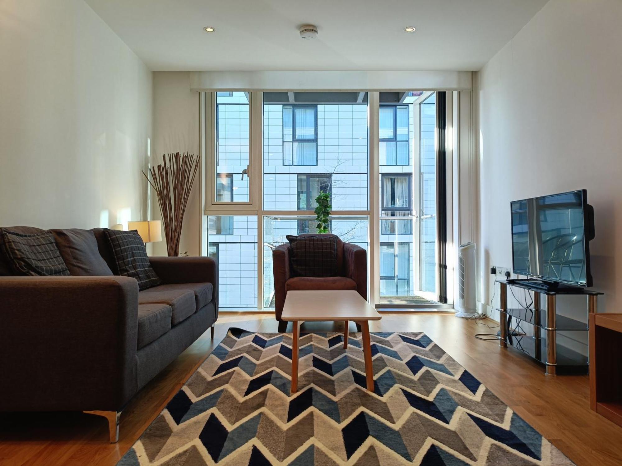 Apartamento Tower Hill Serviced