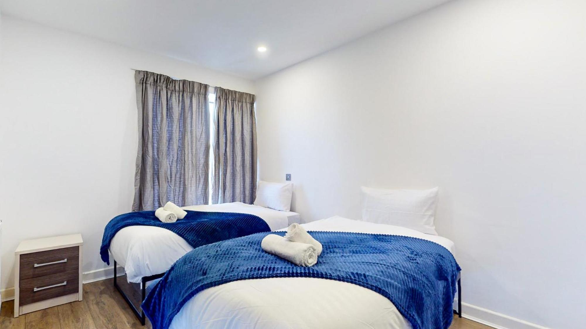 Spacious 8-person House Near Excel Free Parking * Londen