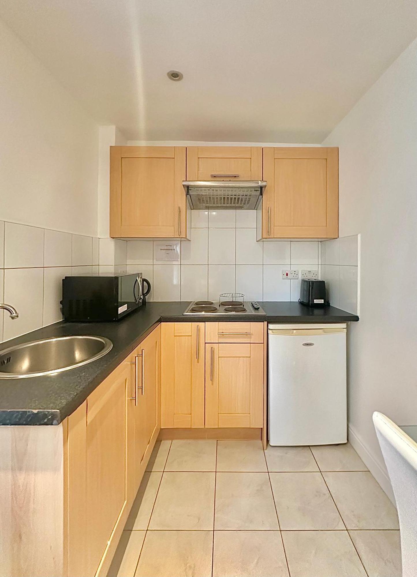First Floor Flat Apartment London