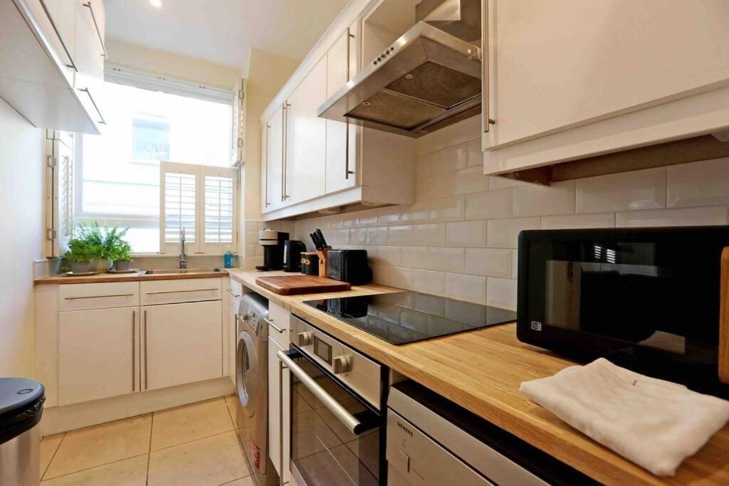 3bed Townhouse Earls Court Old Manor Holiday home *