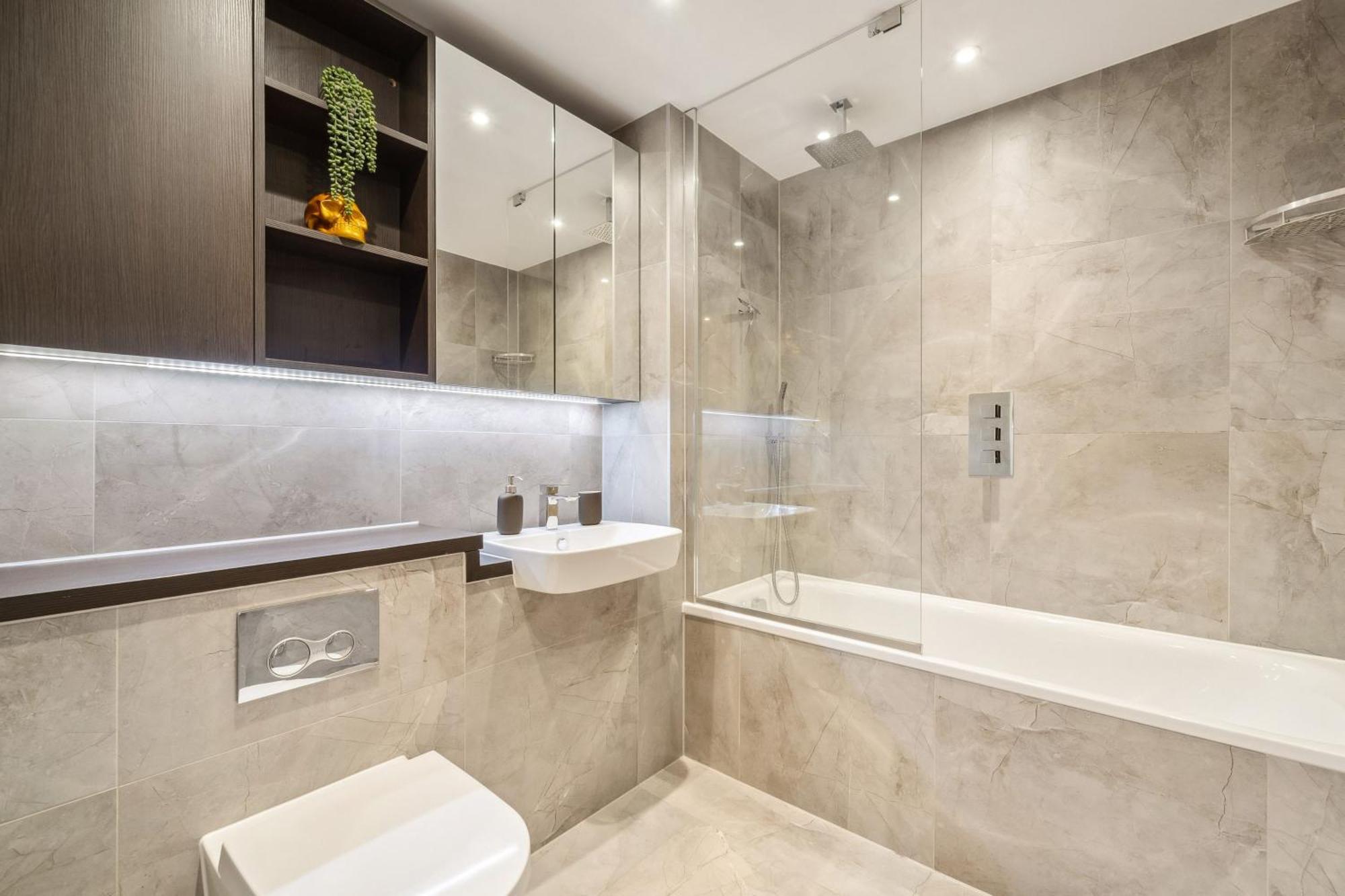 Modern Room, Scenic View, Fast Wi-fi, Balcony Londres