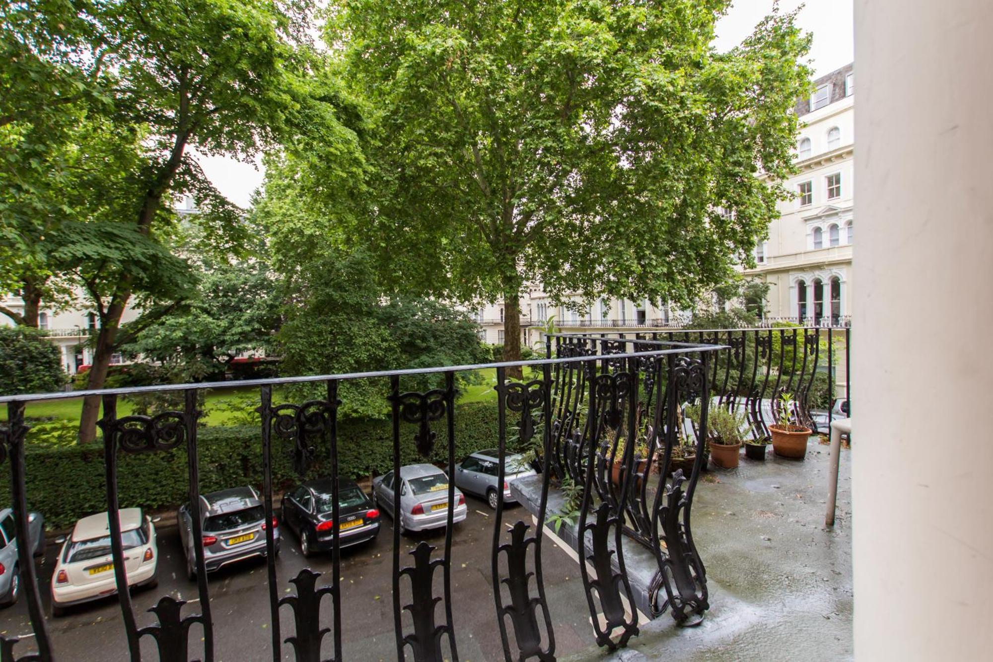 Unique Bright With Private Balcony Londres