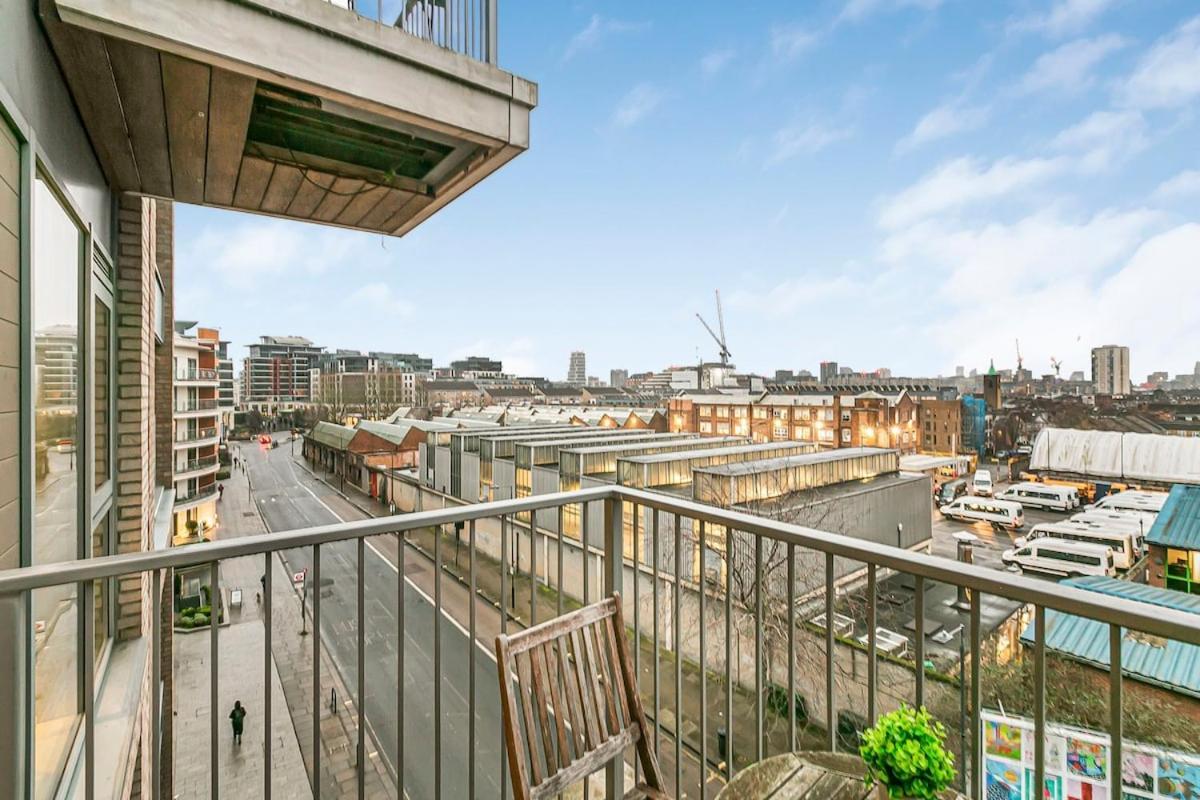 Chic Manhattan Retreat London